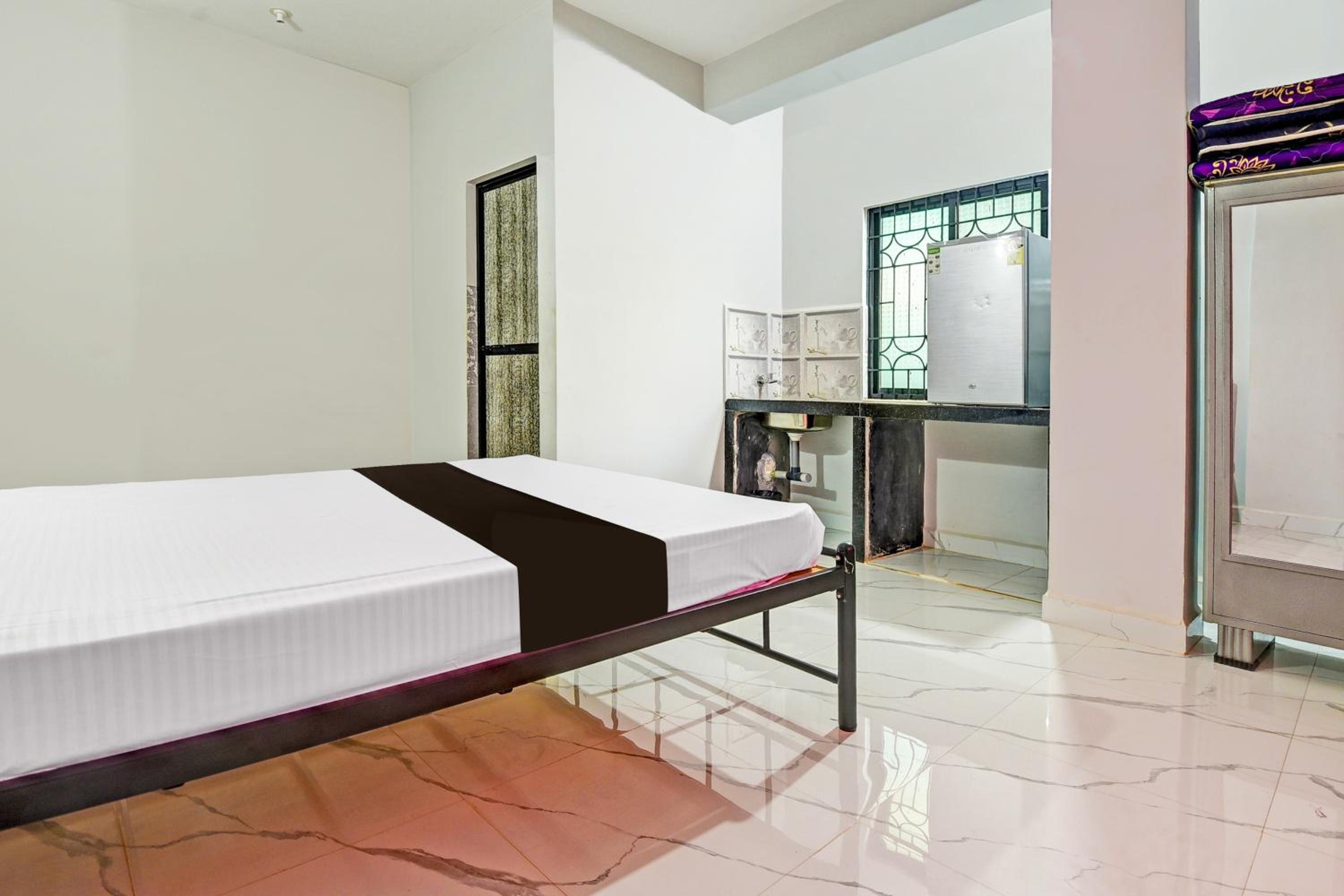 Hotel O Pravin Guest House view 5