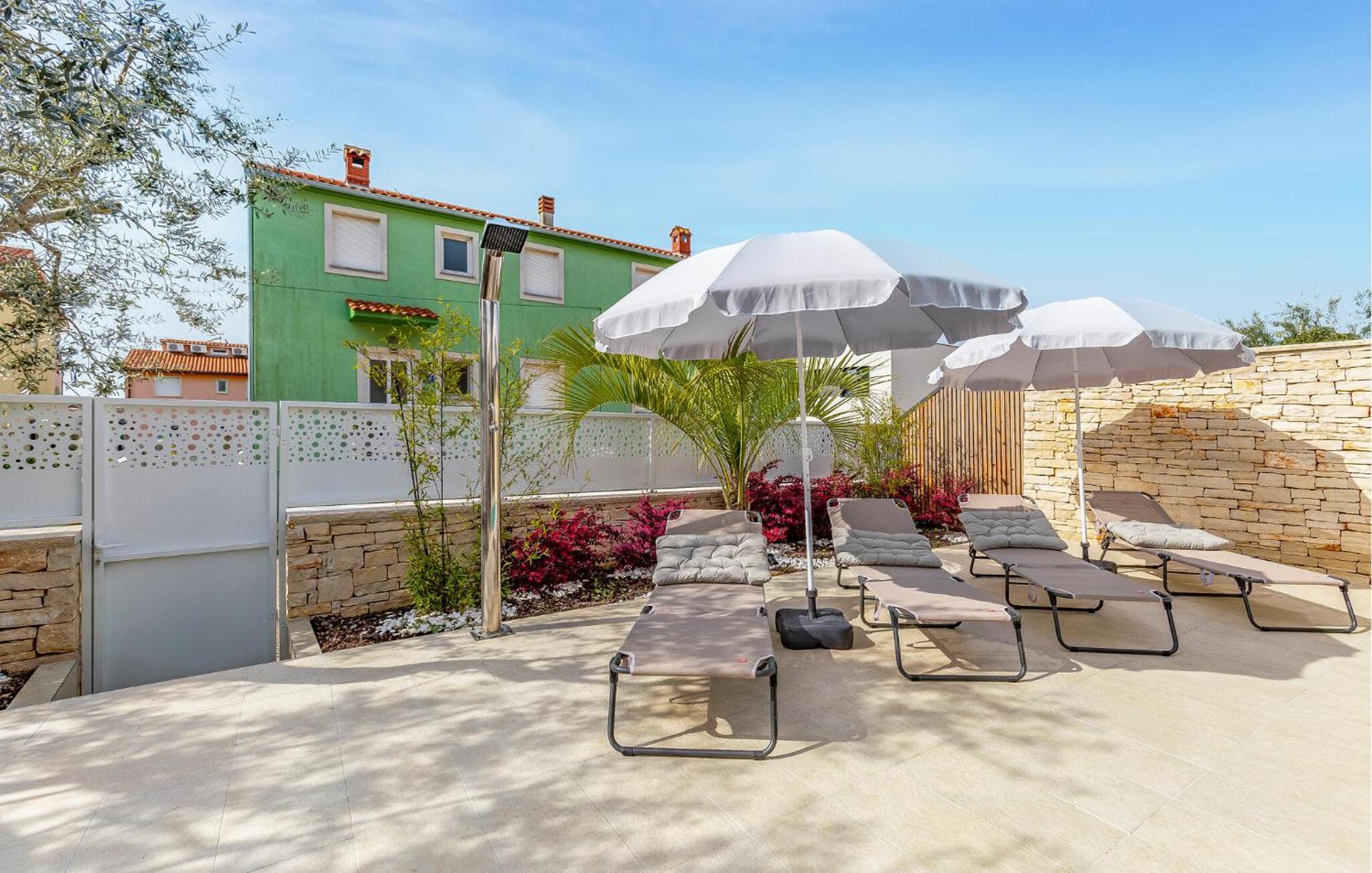 Beautiful Home In Fazana