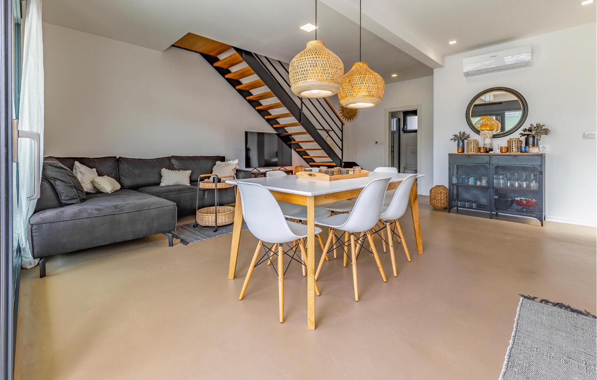 Beautiful Home In Fazana
