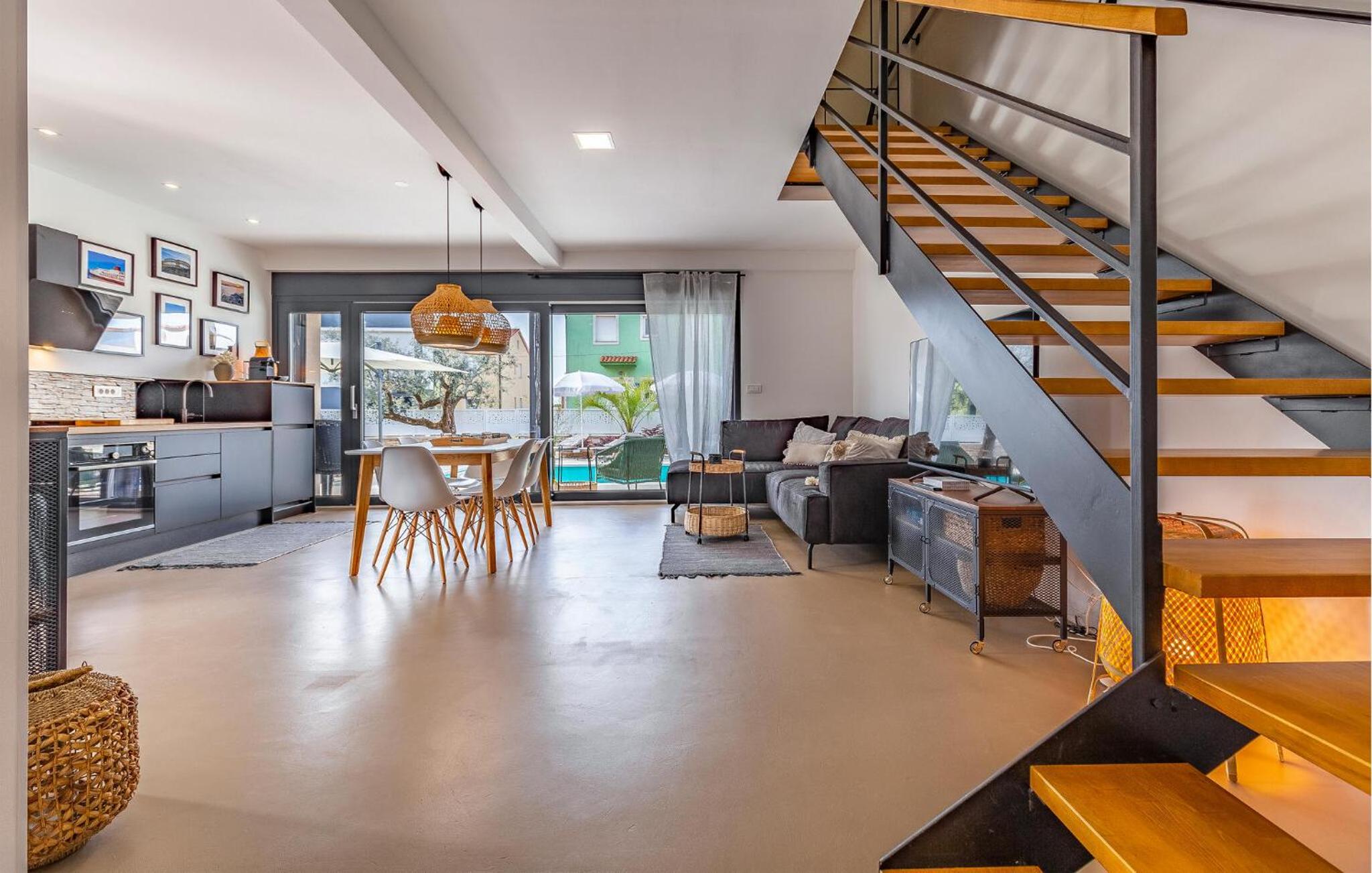 Beautiful Home In Fazana