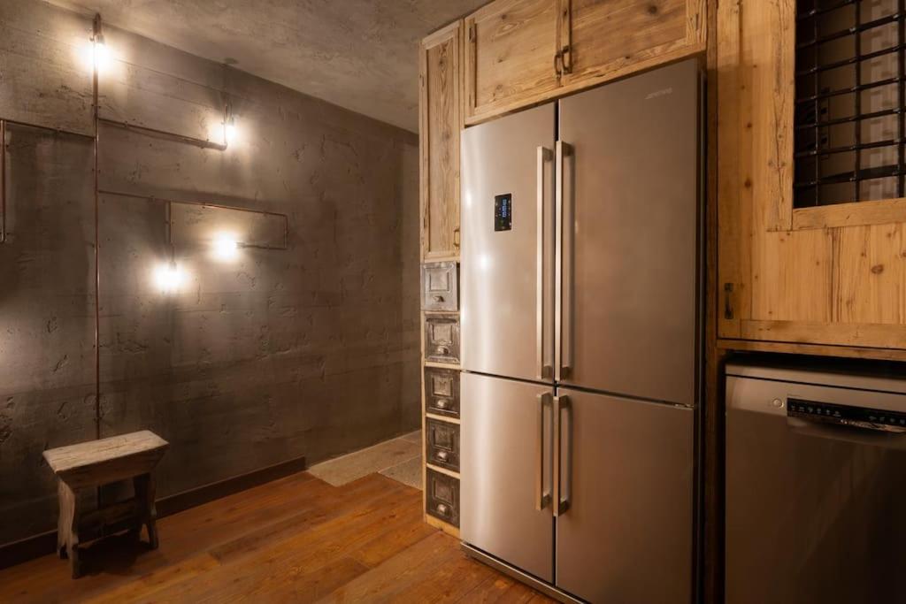 Chalet Montecucco with lake view and jacuzzi view 3