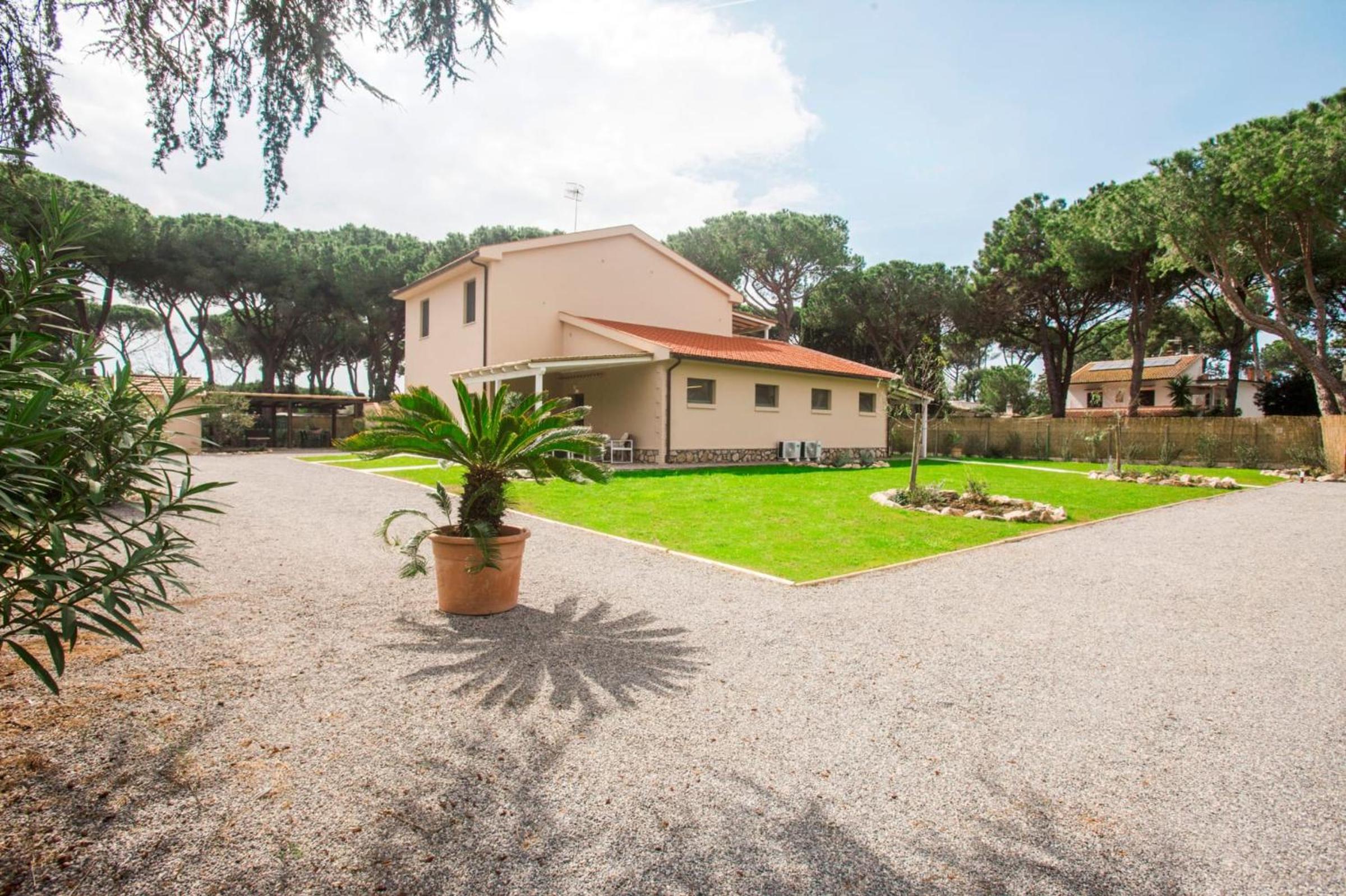 Casale Lorenzo Appartamenti view 4
