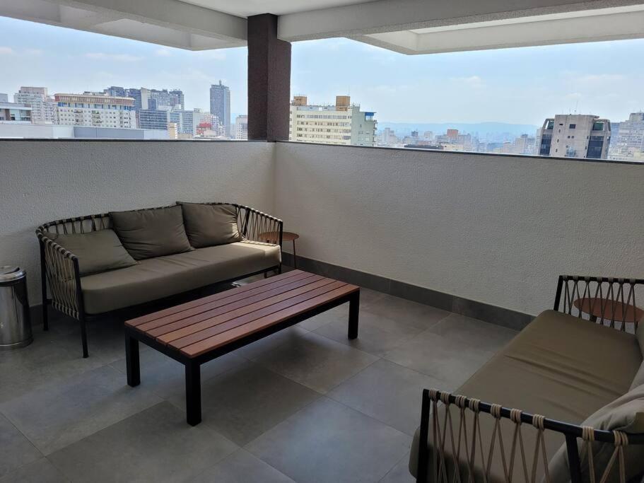 Apartamento na Bela Vista com Piscina