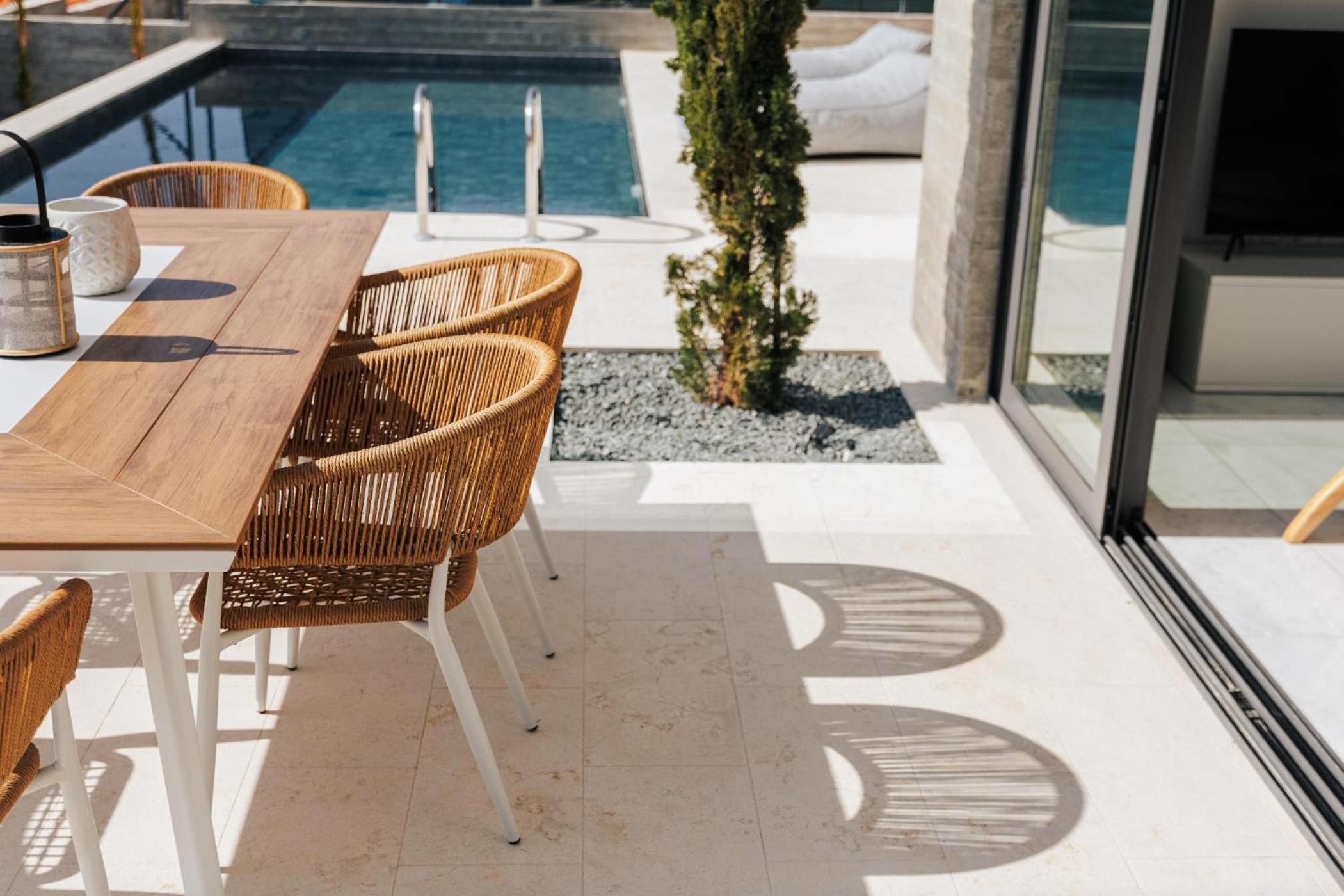 Oasis Villa 6