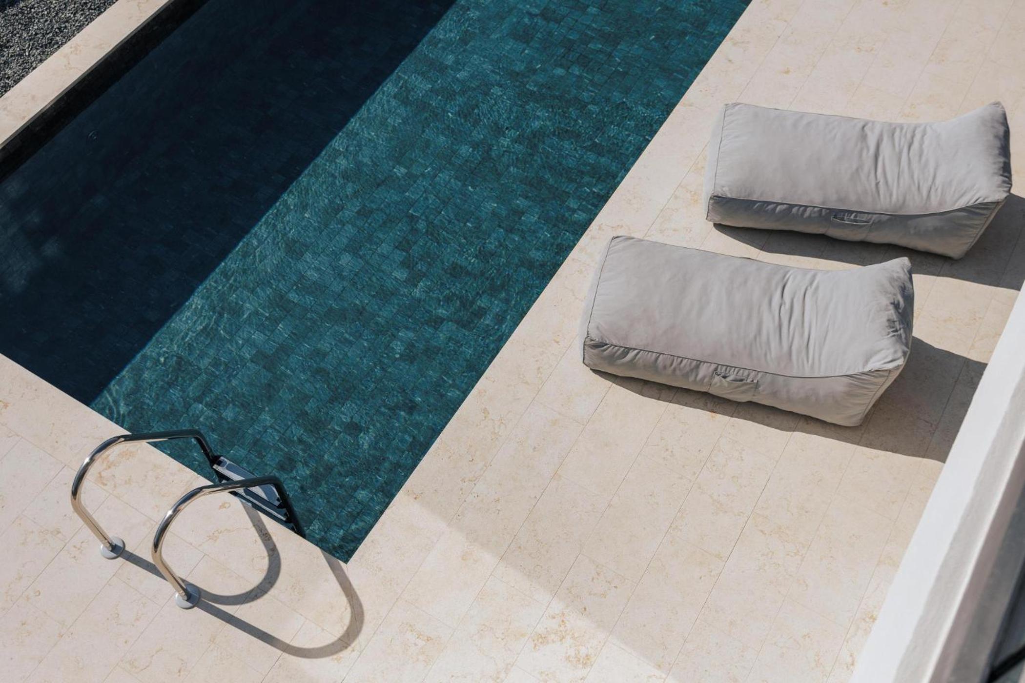 Oasis Villa 6