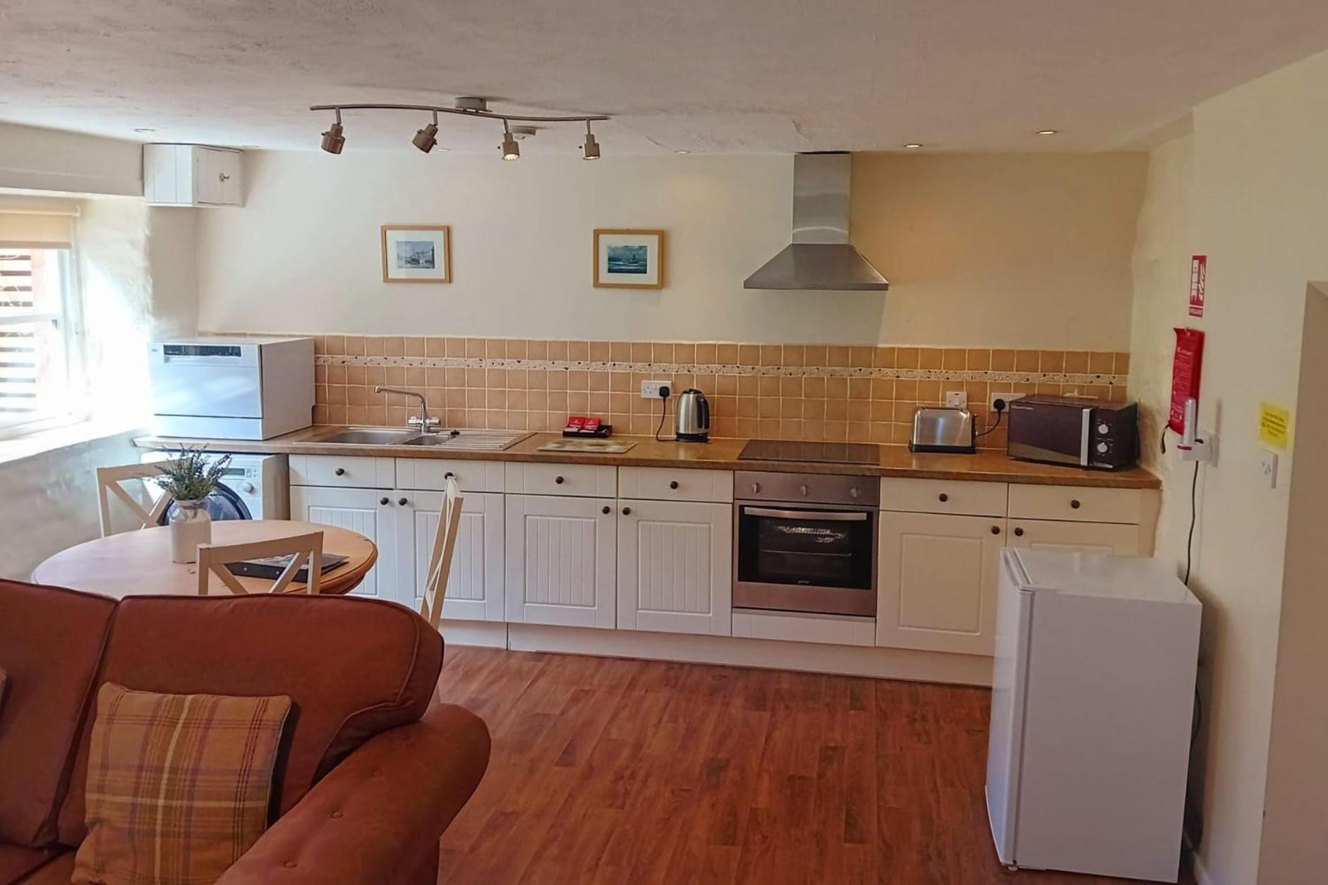 Underhill Holiday Cottage view 4