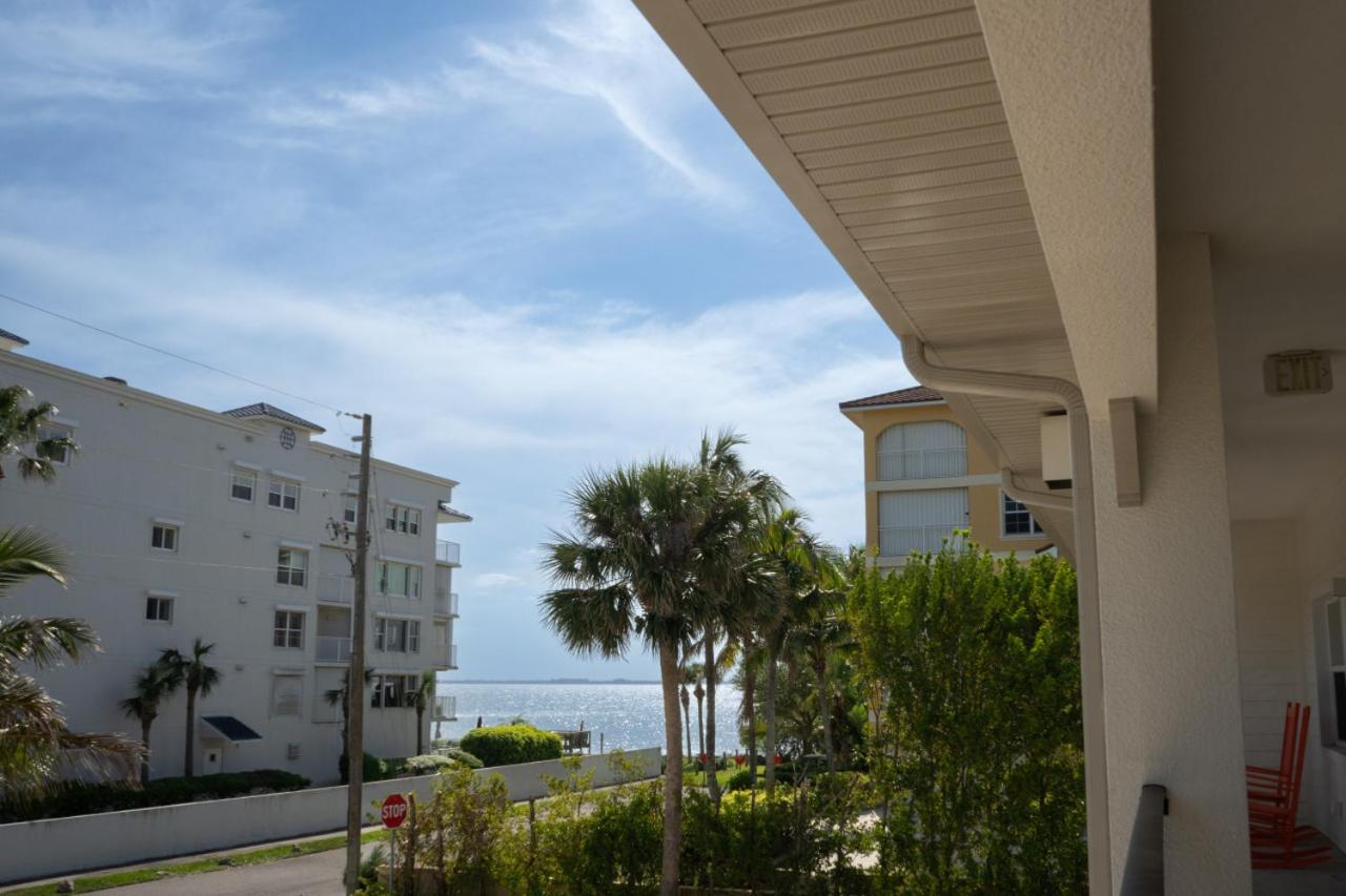 Villa Serenō -2BR Luxe - Hammocks & Beach Bliss view 4