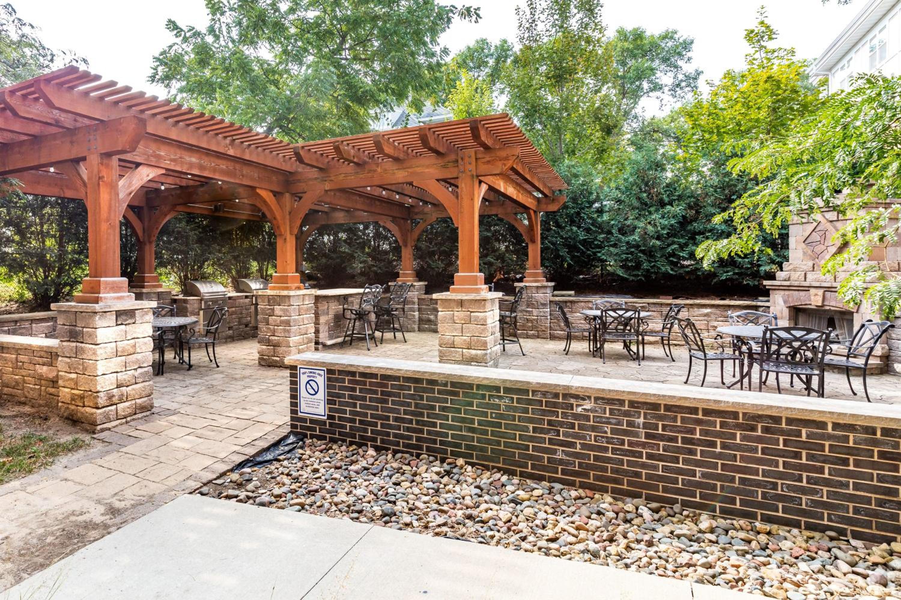HUGE New Apartment, Free Parking, Near Mayo! view 4