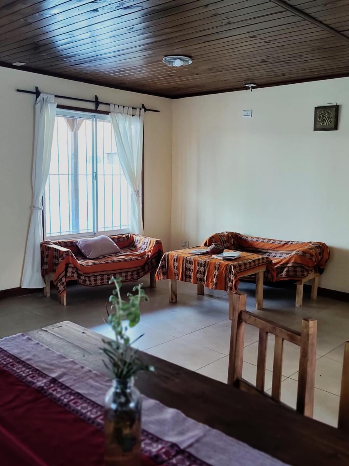 HERMOSA CASA EN CAFAYATE !