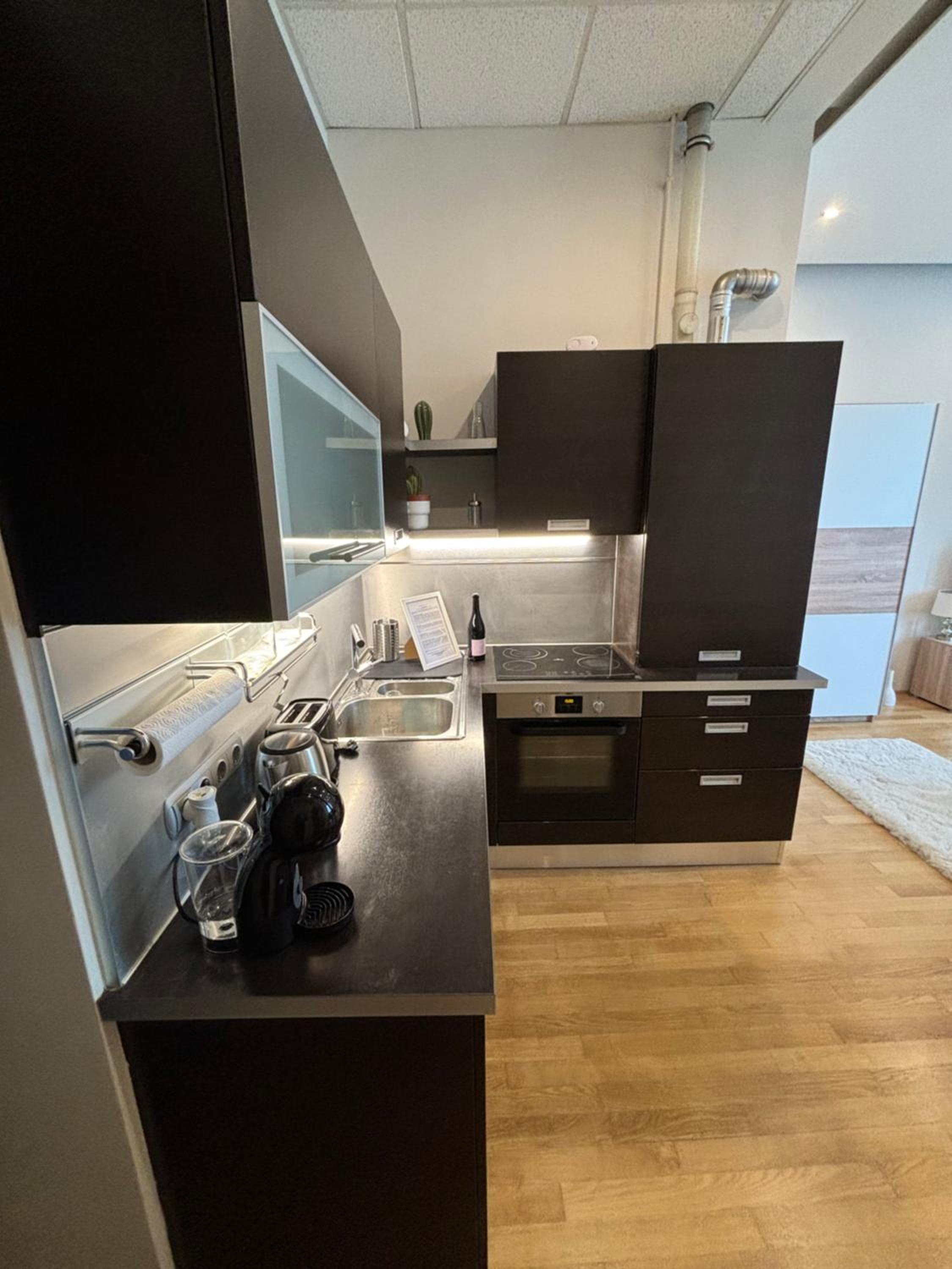 Synagogue Gozsdu Corner Apartment