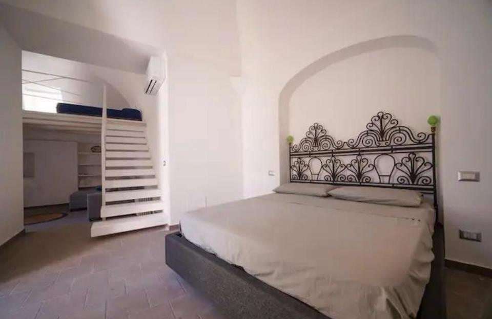Nerano Casa Adelaide
