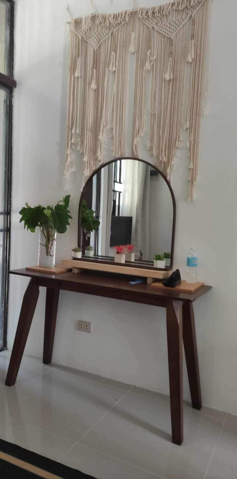 DAINTY HOUSE BACOLOD