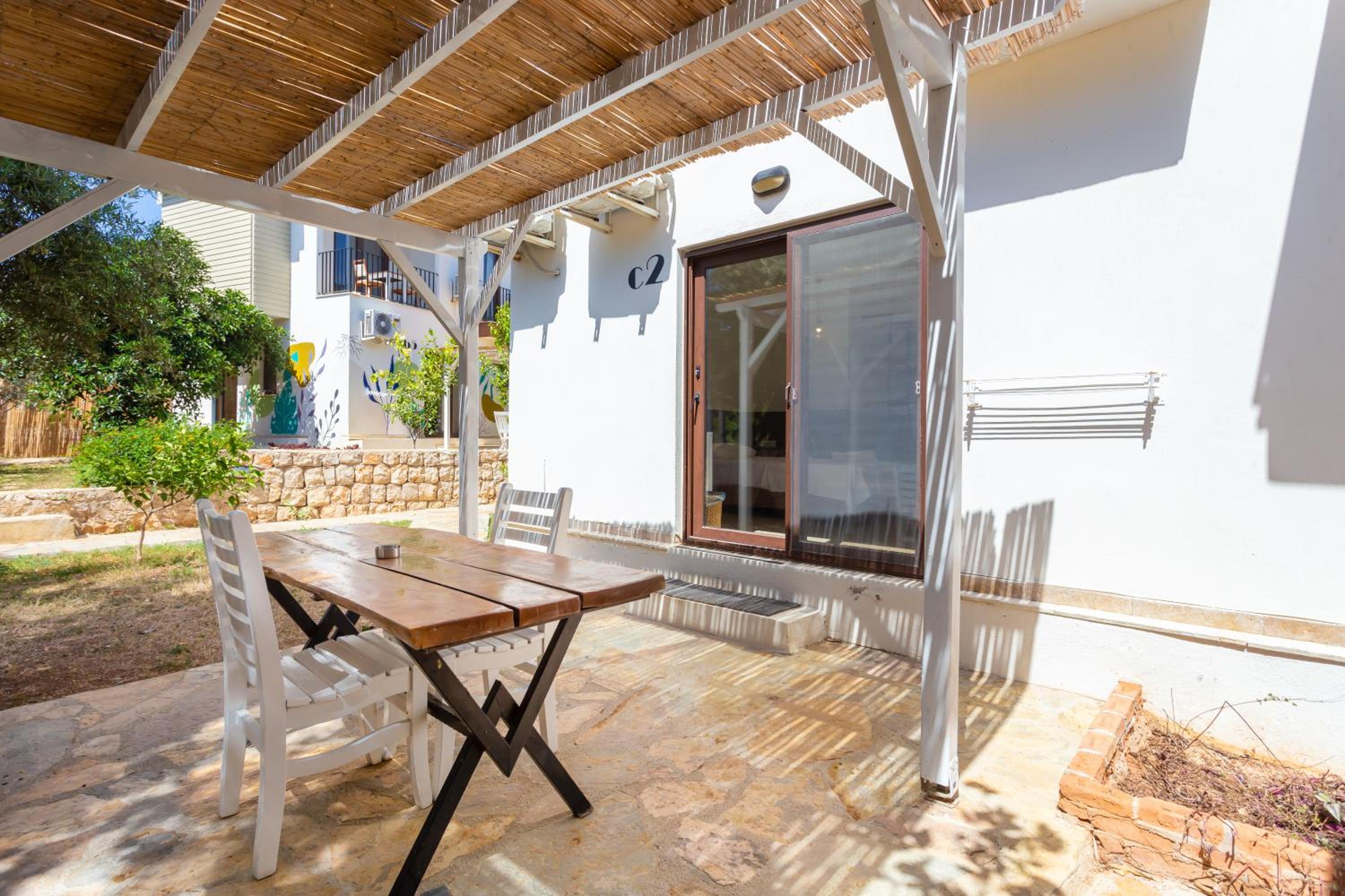 Sea Garden - Image 39