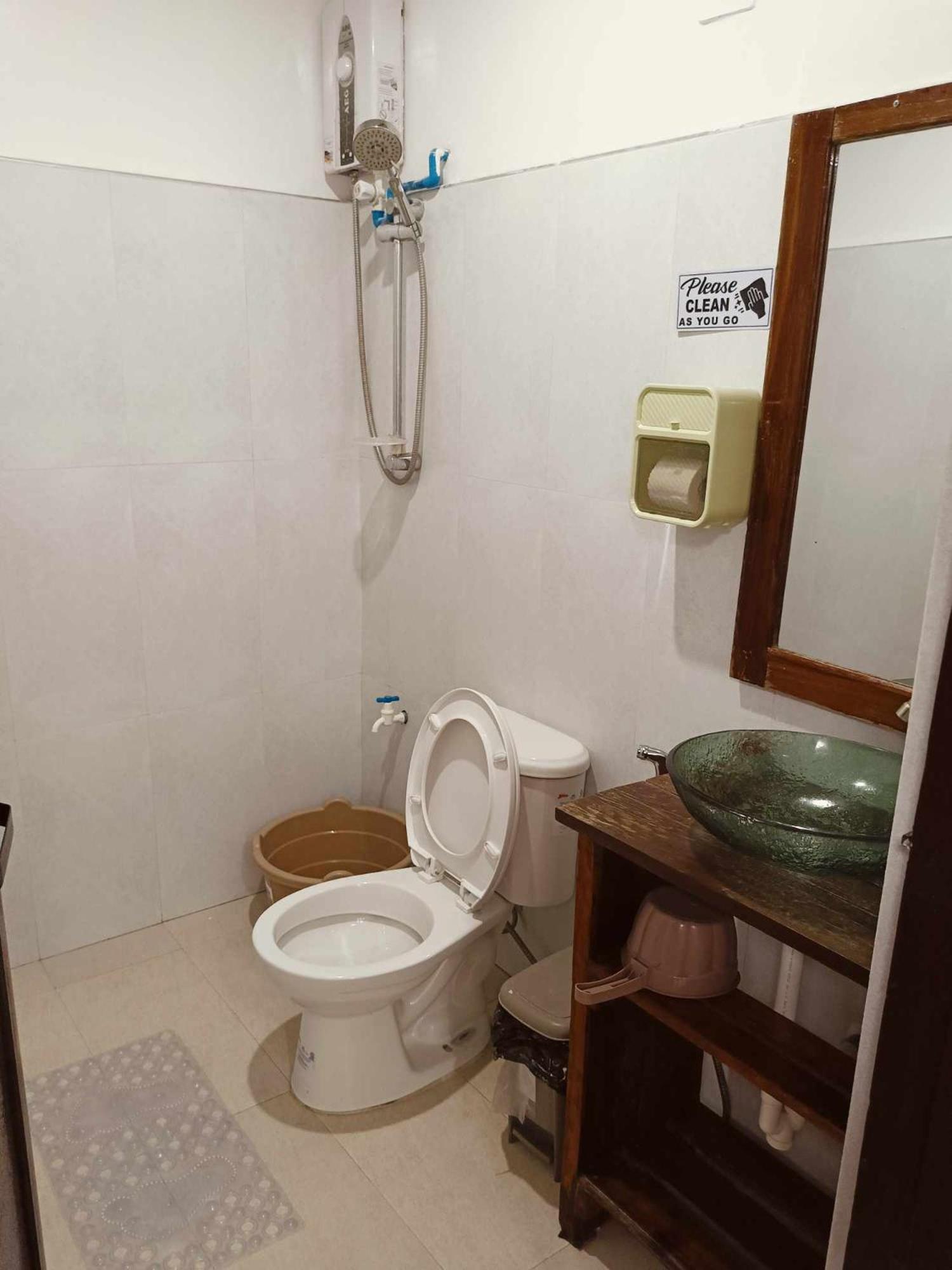 KMJ SUITES