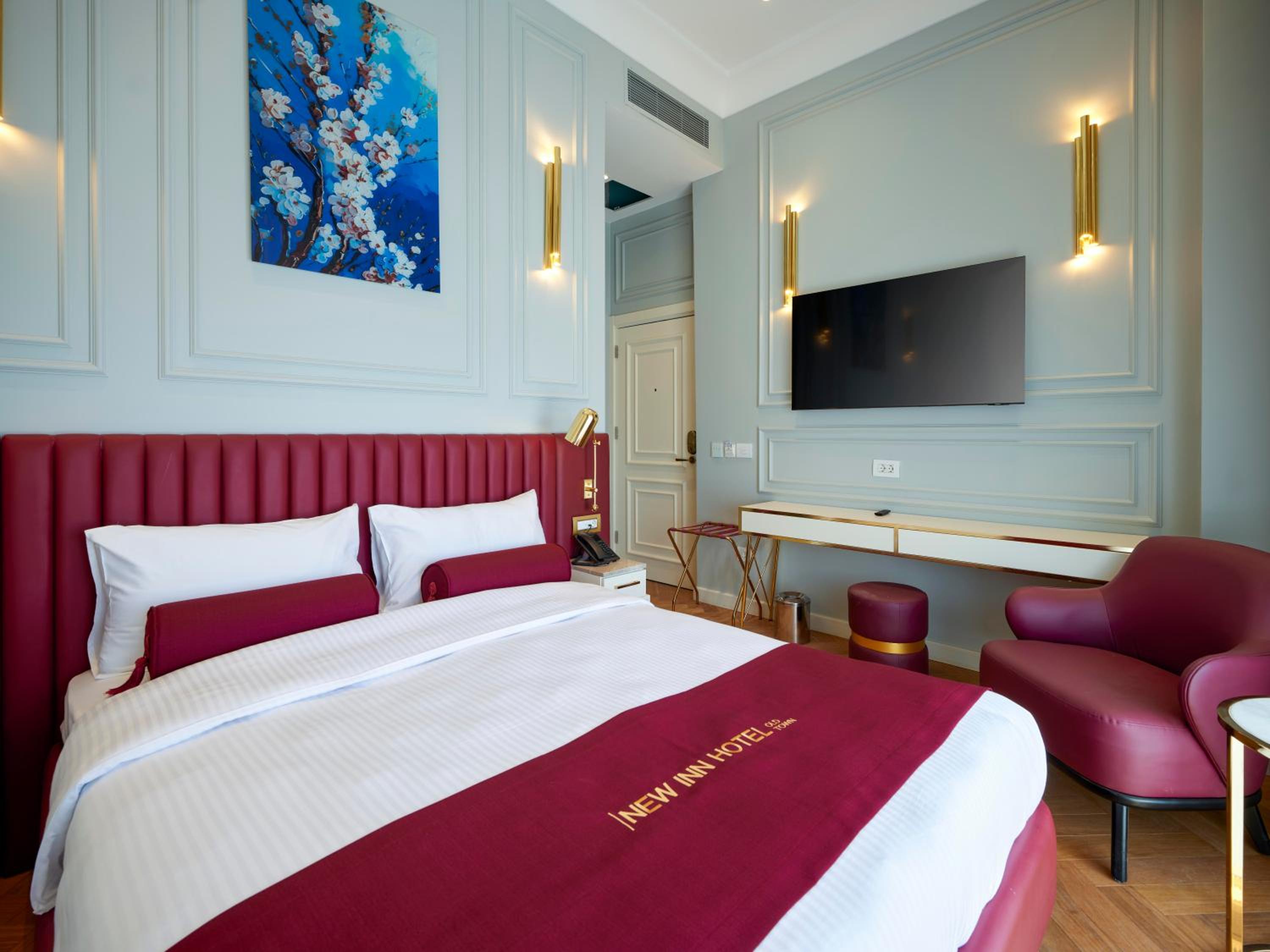 New Inn Hotel Old Town - Image 9