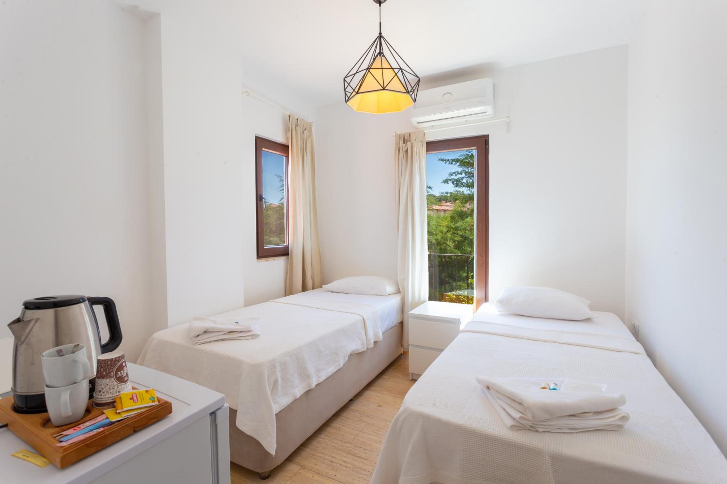 Sea Garden - Image 87