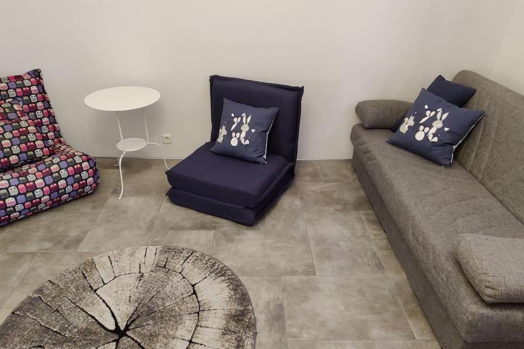 Spacious ground-floor apartment in Etu-Töölö