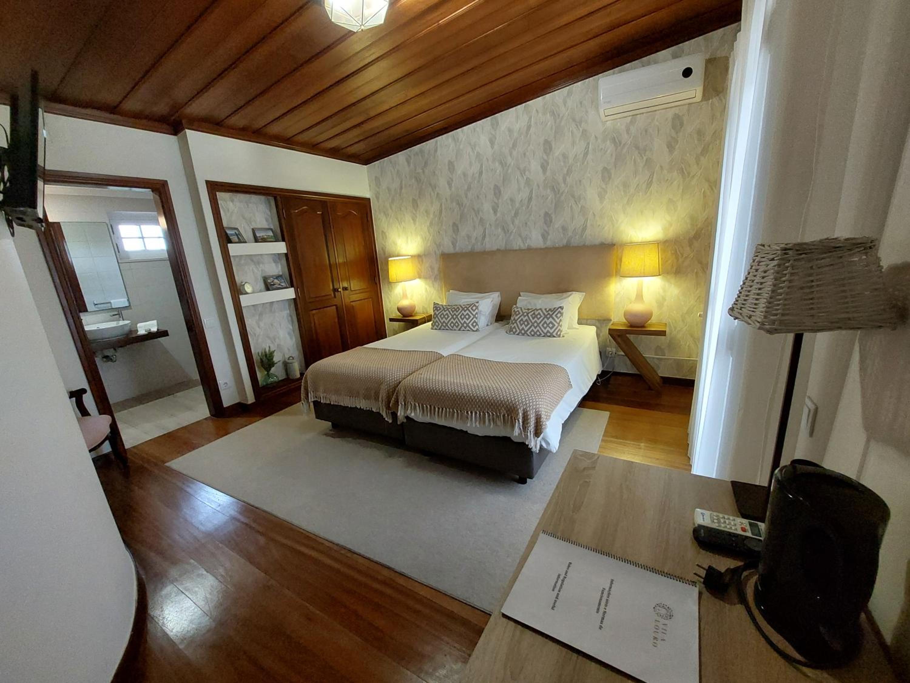 Vila Louro