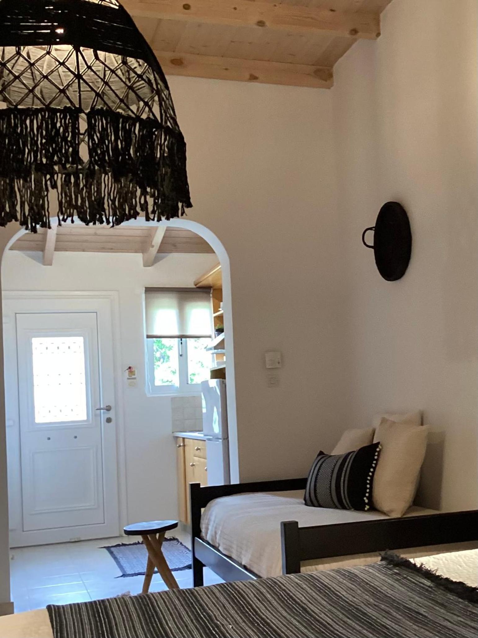 Bangallows Tartaya Residence