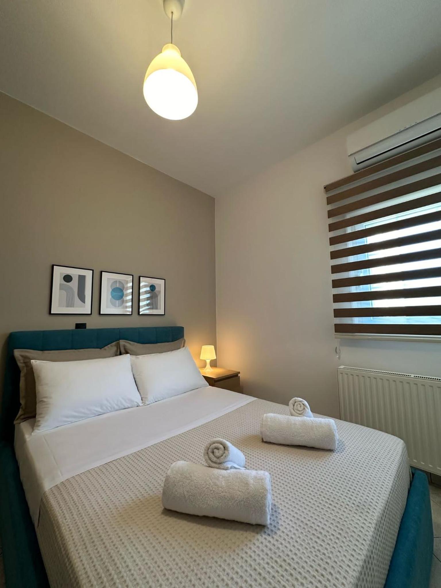 Dioni Apartments