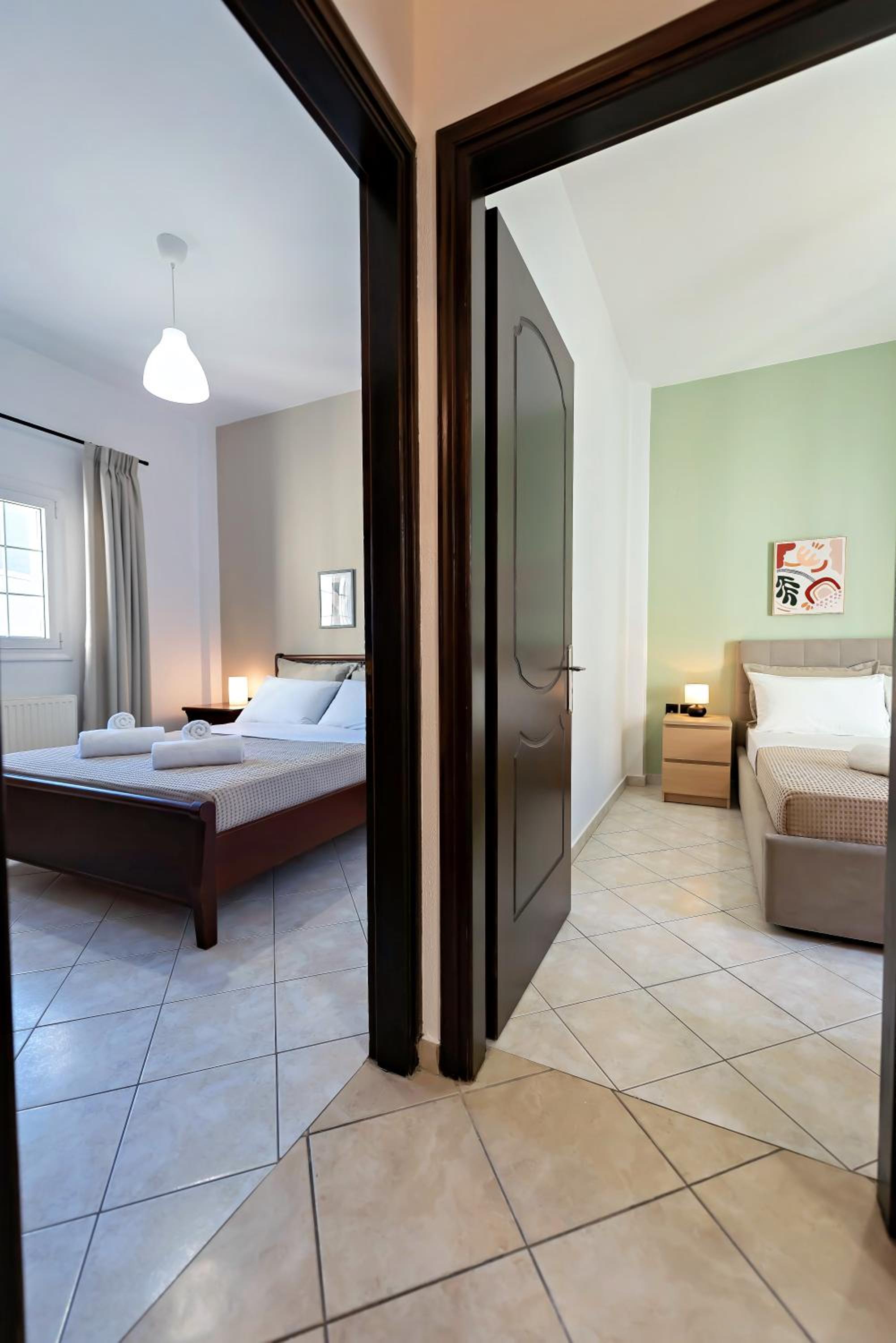 Dioni Apartments