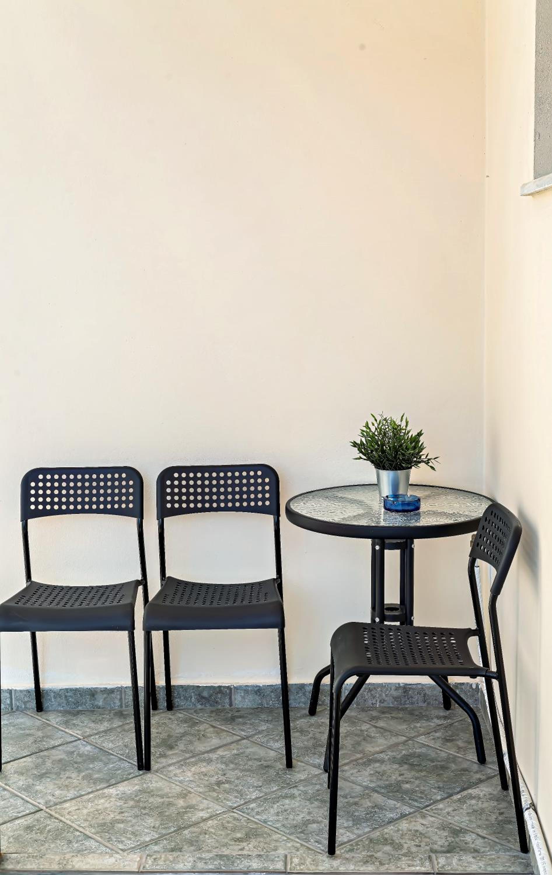 Dioni Apartments