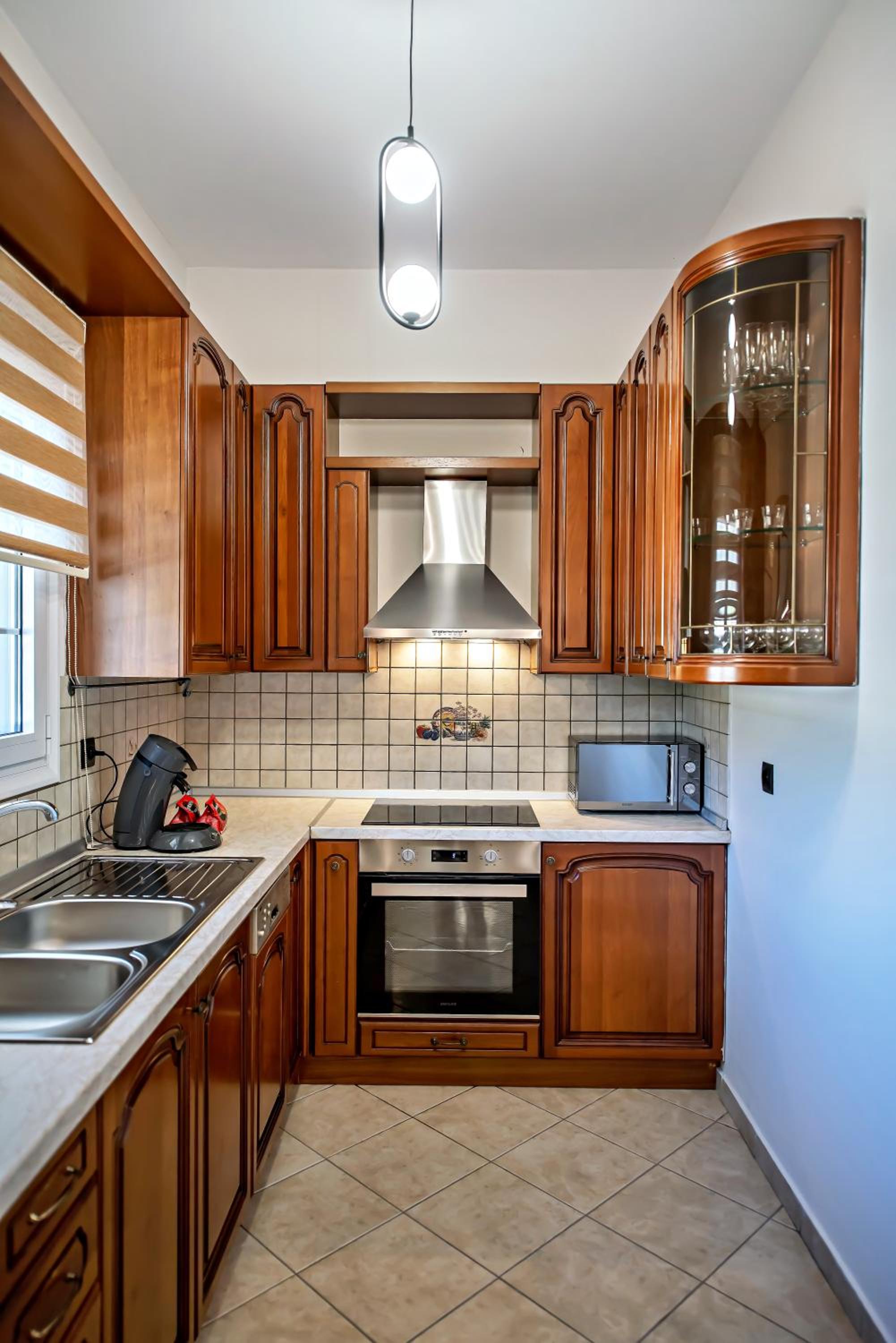 Dioni Apartments