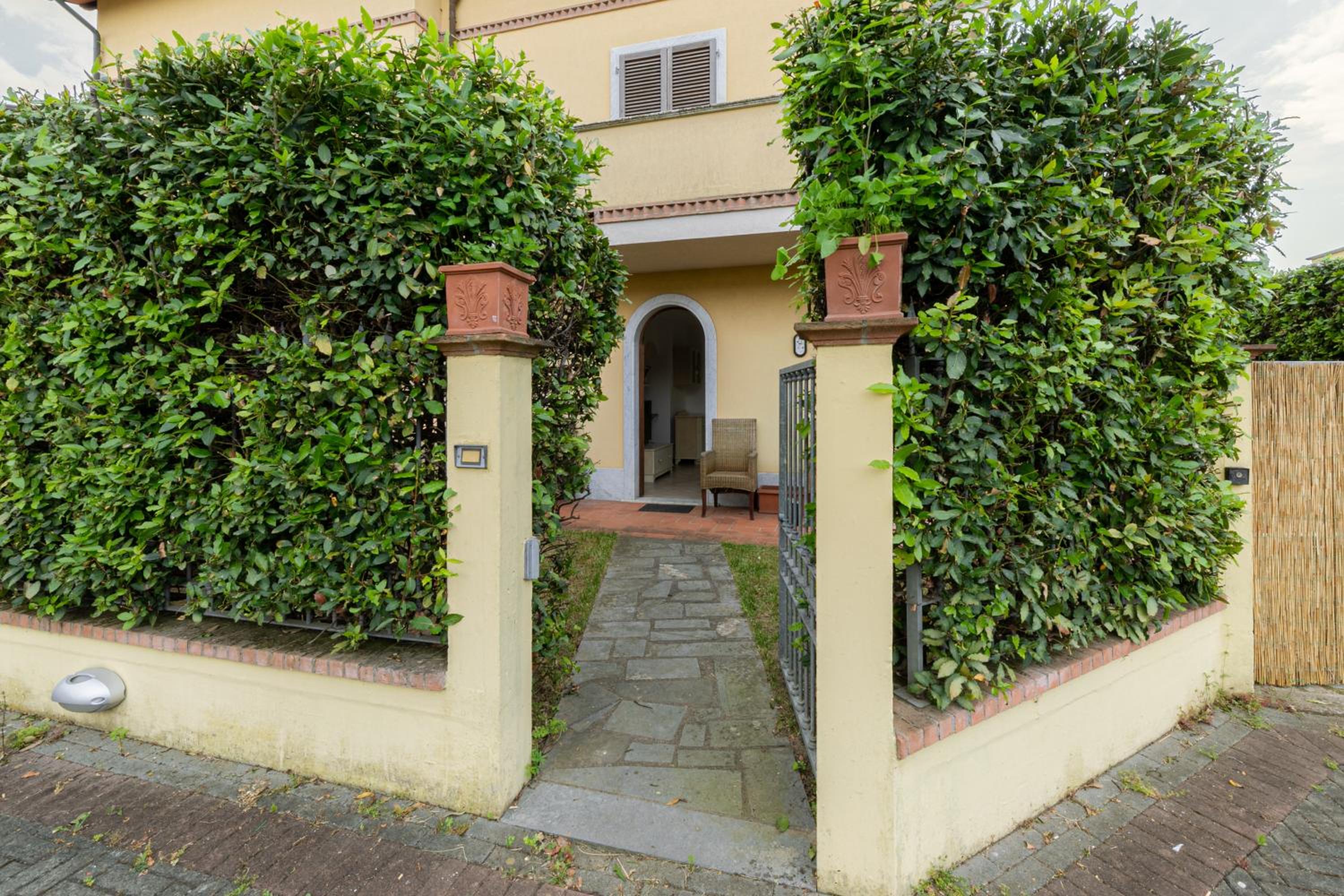 Villa vicino al mare con giardino e parcheggio view 3