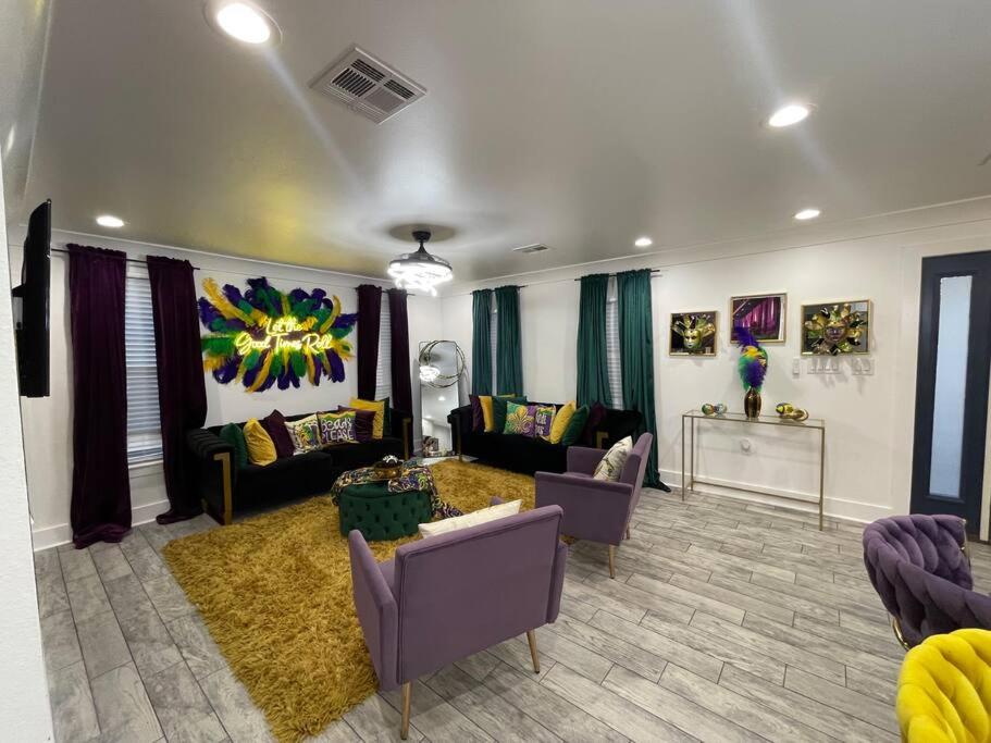 lounge