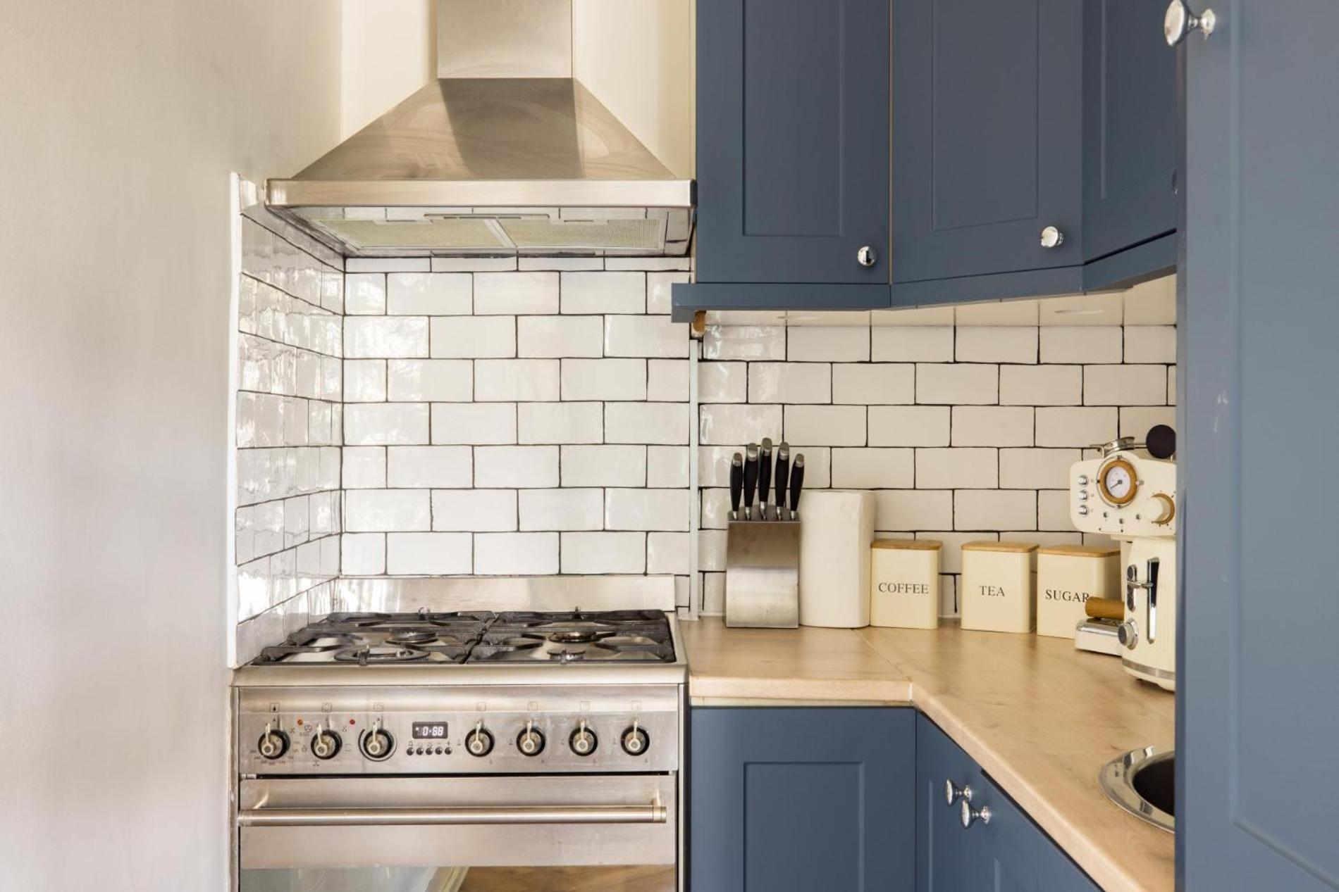 Olympia's Torch 1 Bedroom in Kensington