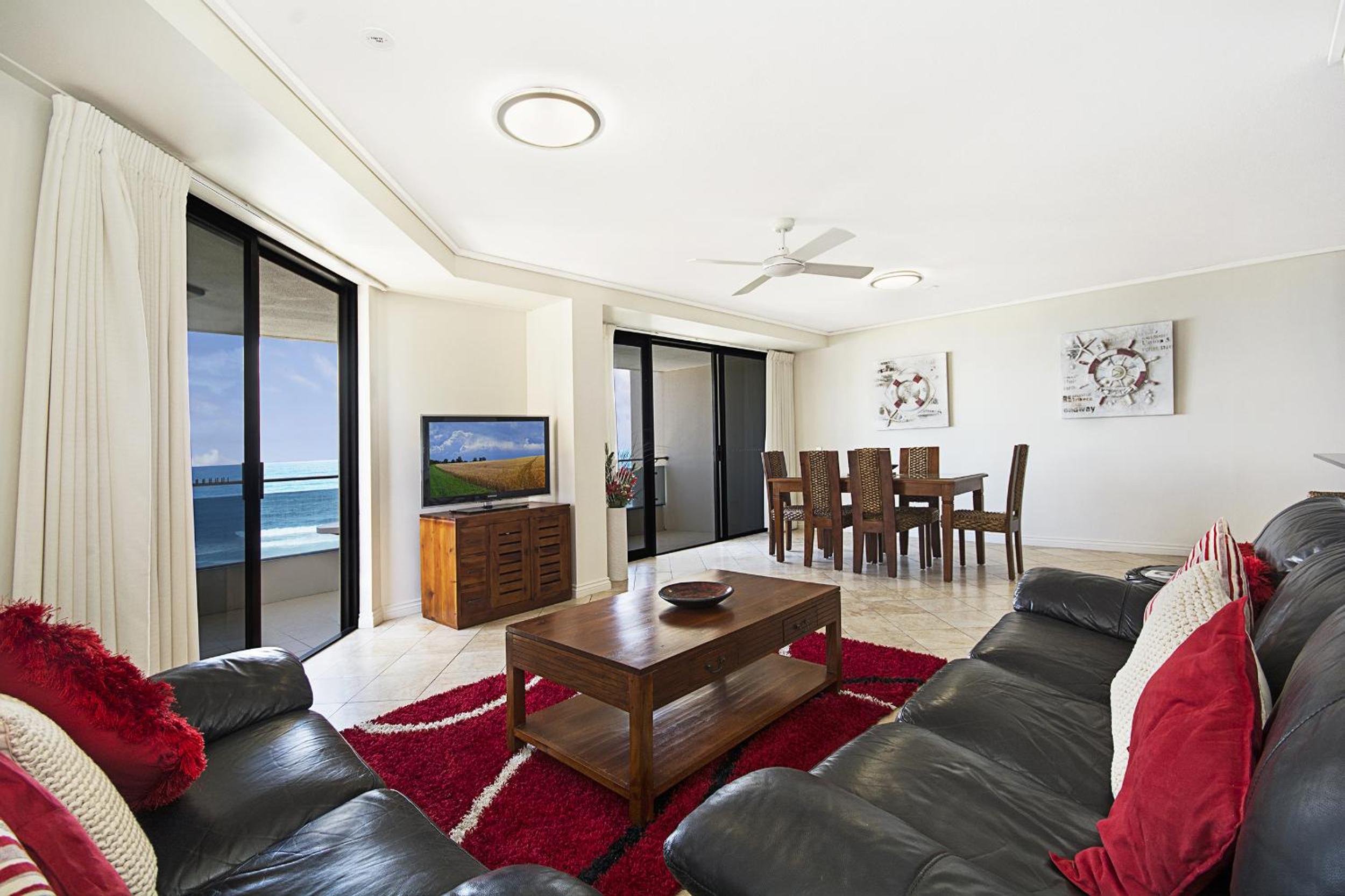 Clubb Coolum Beach Resort Sunshine Coast