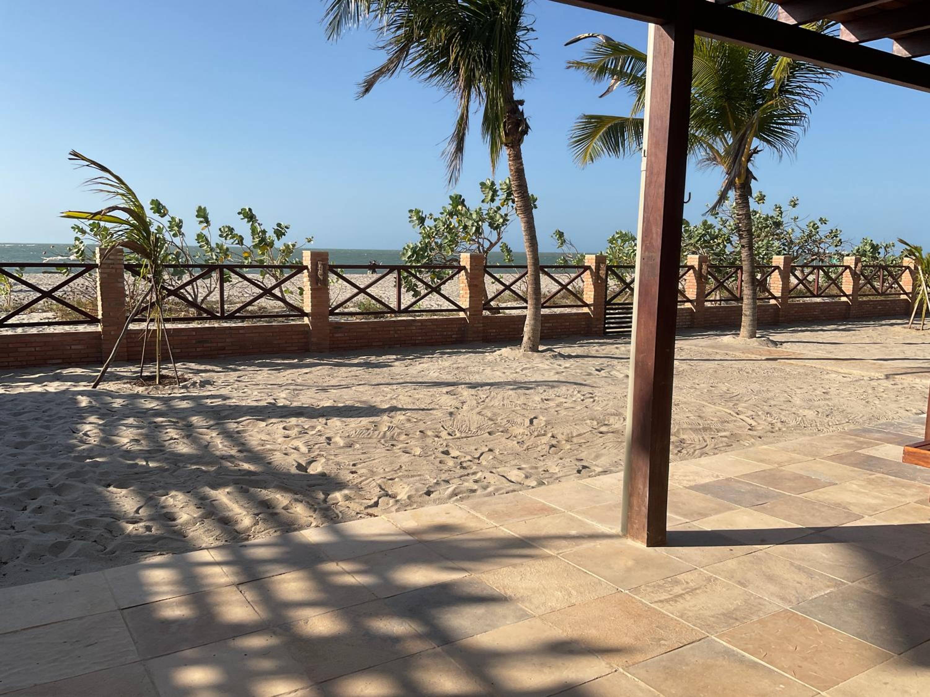 BEACH HOUSE - Loggia Suite 4 - com cozinha - na praia -BEACHFRONT