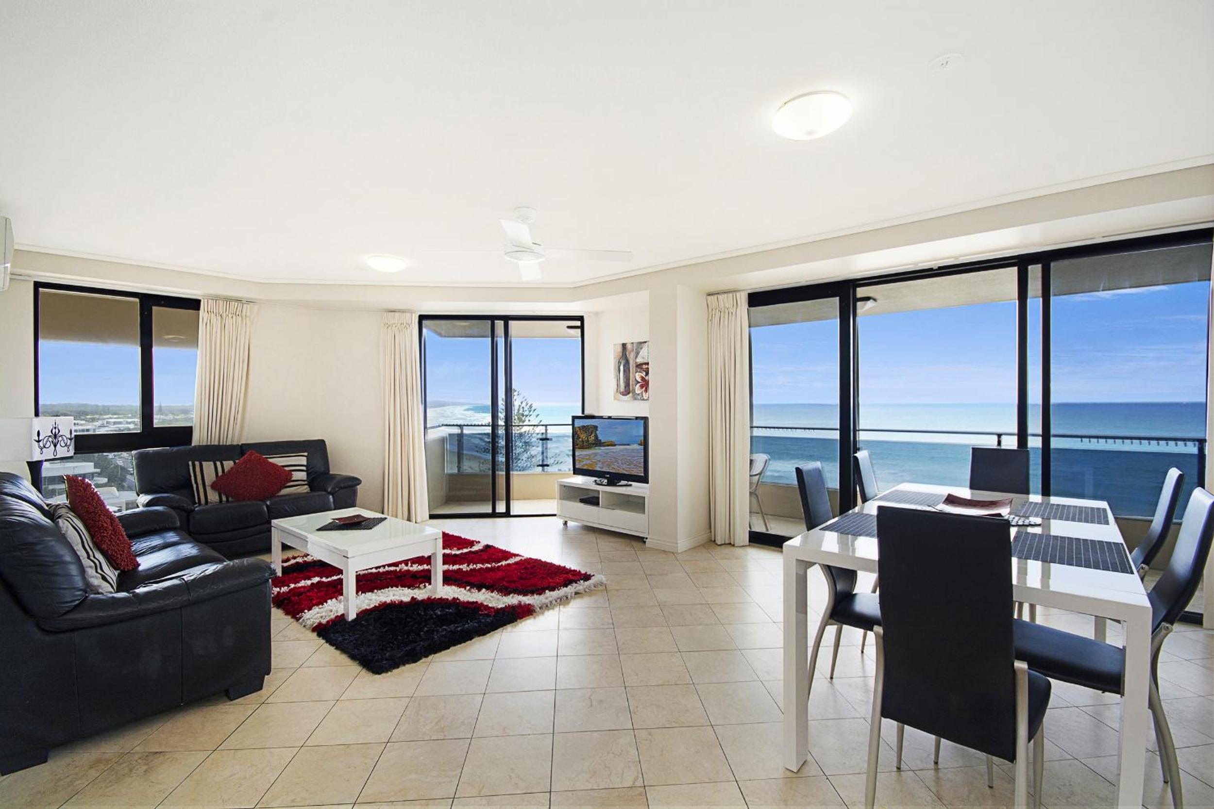 Clubb Coolum Beach Resort Sunshine Coast