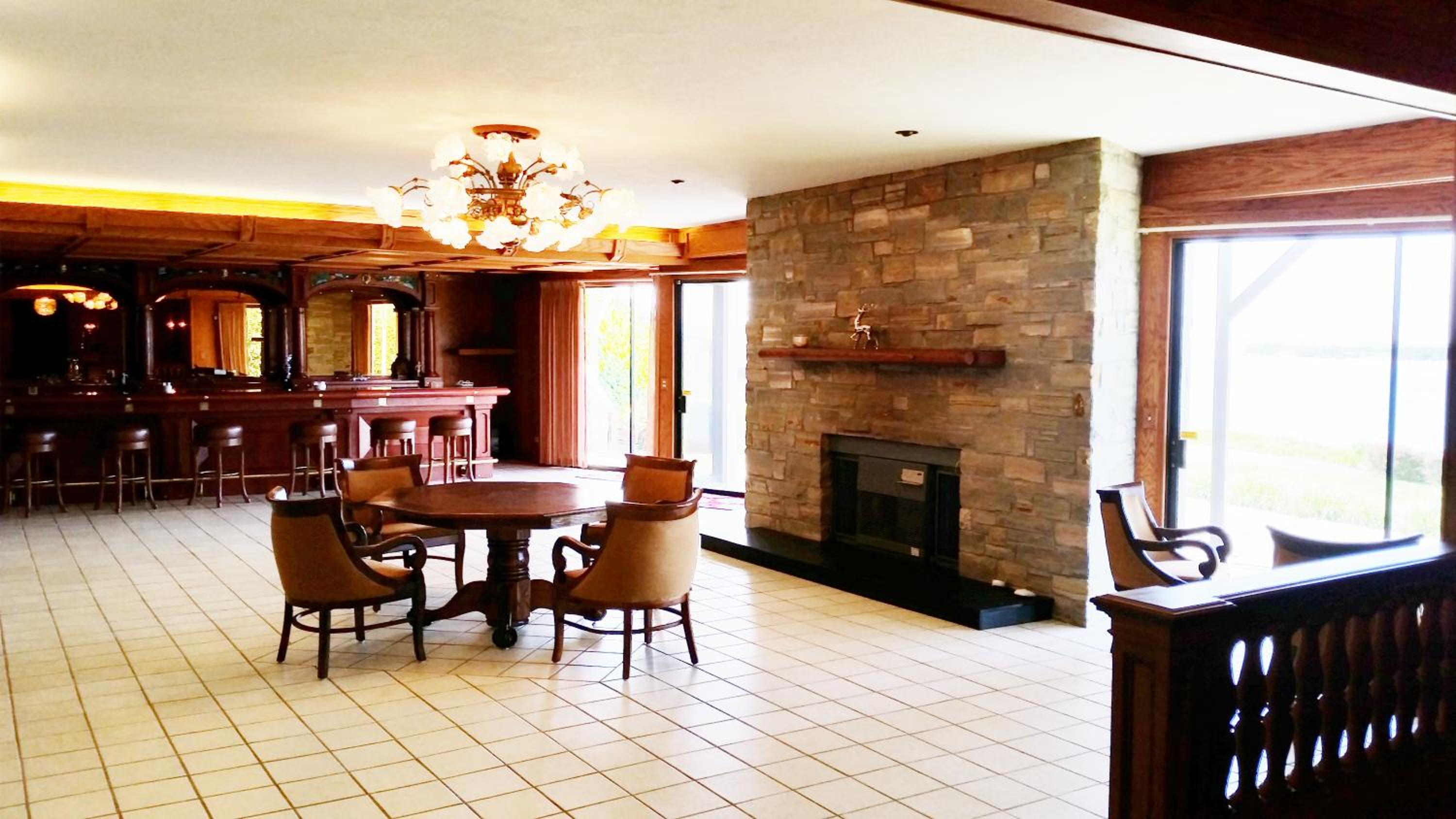 lounge