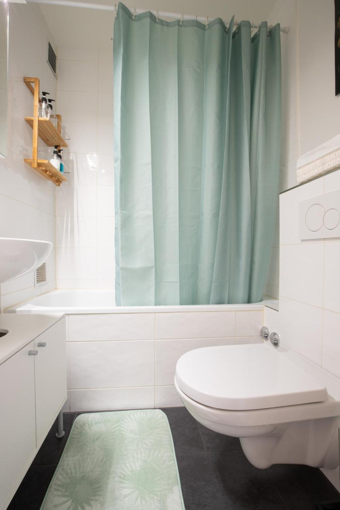 Special MODERN LiSA Apartment Basel, Bahnhof Grossbasel 10-STAR