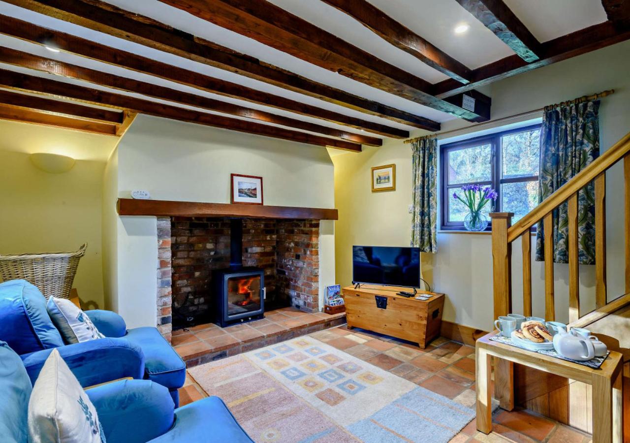 2 Bed in Hemblington oc-h25228