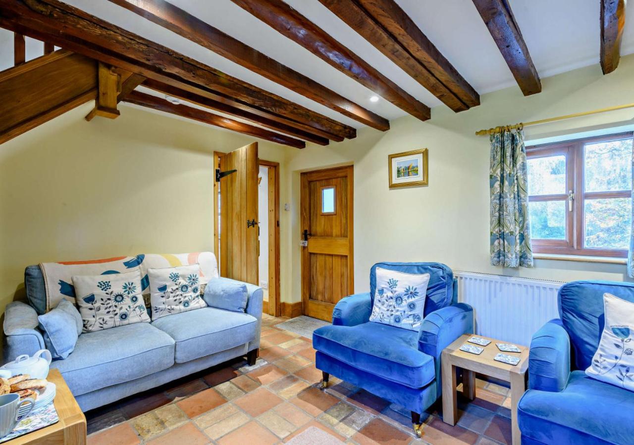 2 Bed in Hemblington oc-h25228