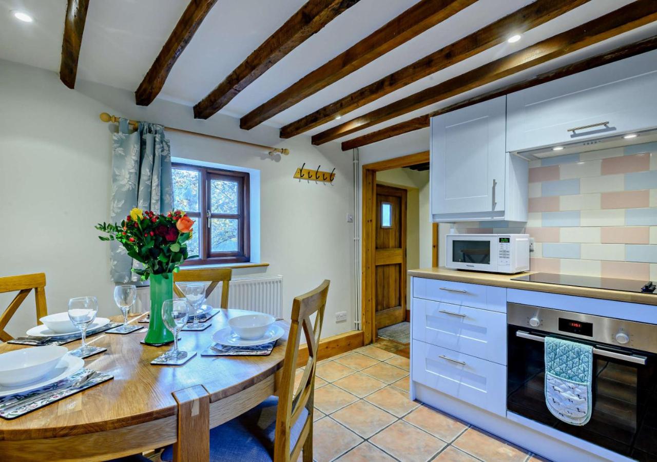 2 Bed in Hemblington oc-h25228