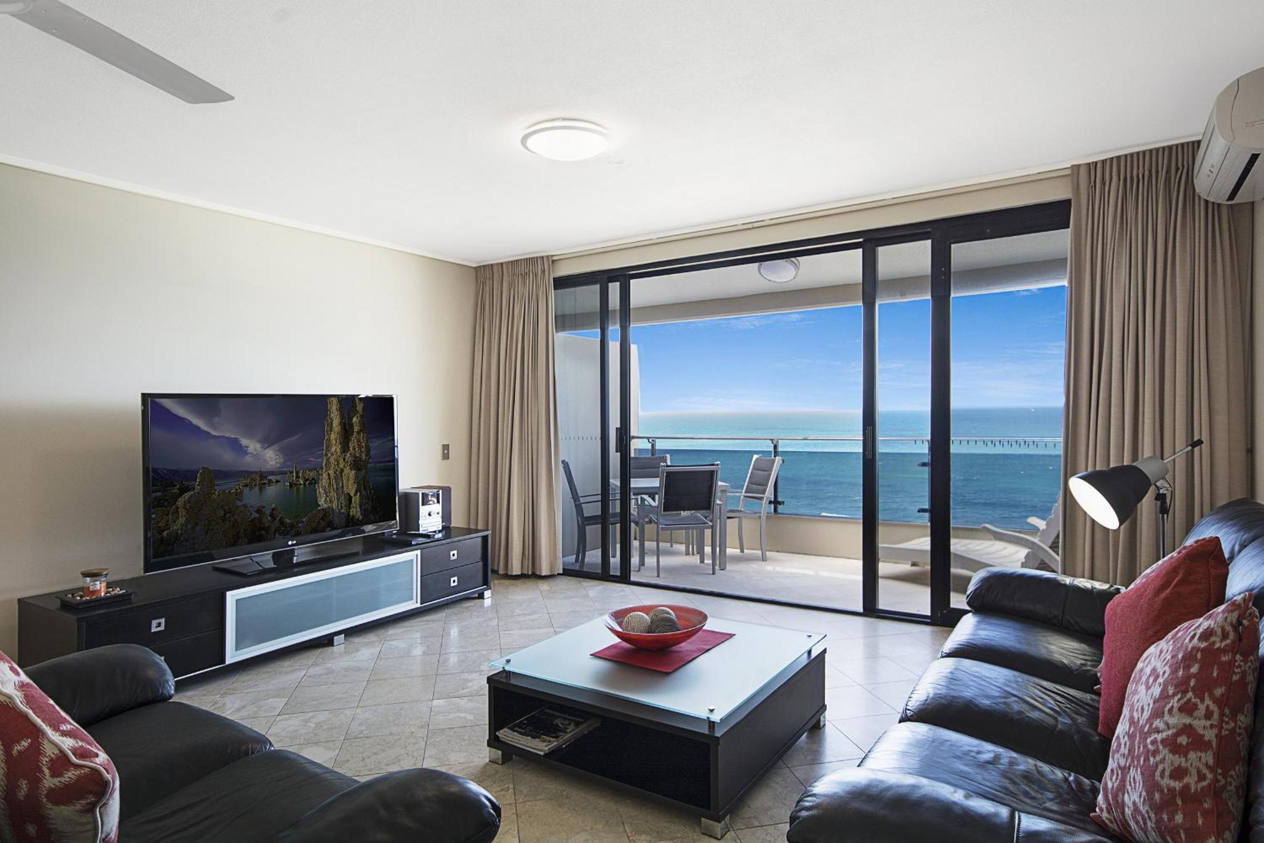 Clubb Coolum Beach Resort Sunshine Coast