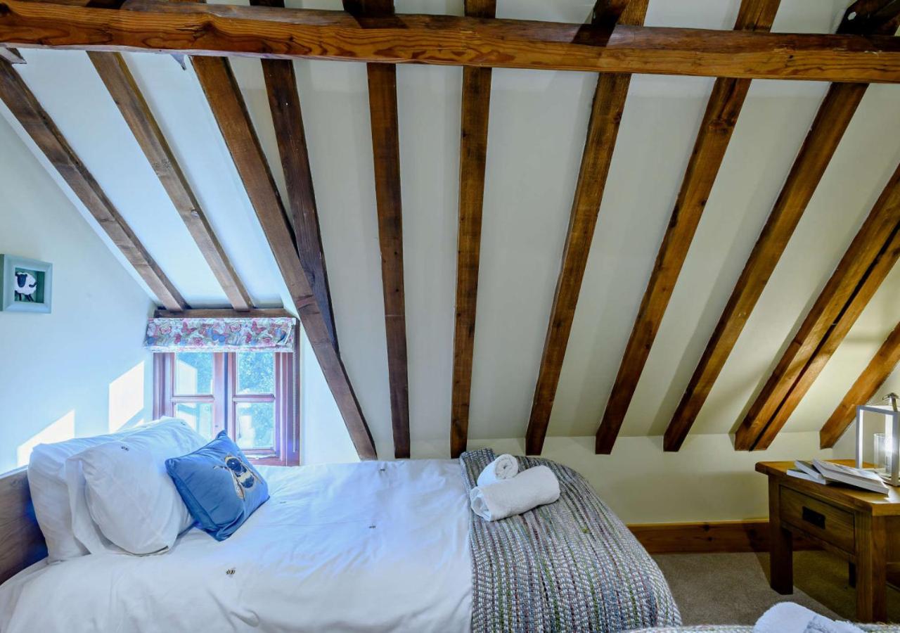 2 Bed in Hemblington oc-h25228