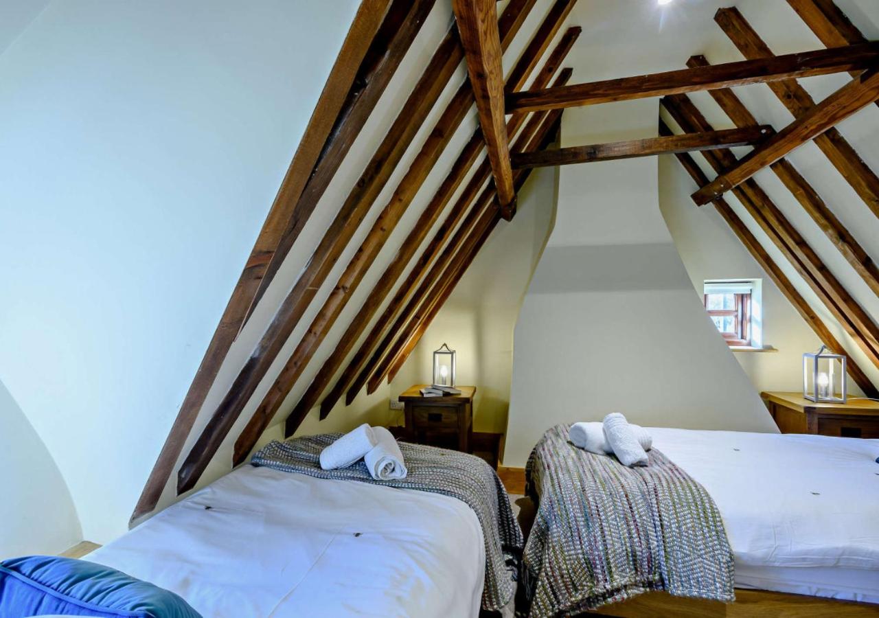 2 Bed in Hemblington oc-h25228