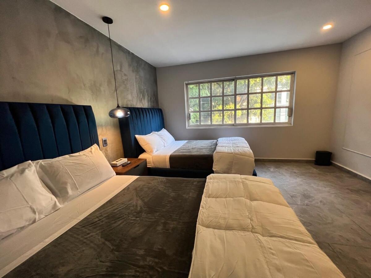 Luxe Polanco Home Private Yard TVs in Each Room photo 2