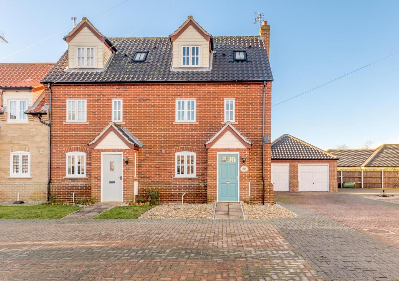 3 Bed in Winterton-on-Sea oc-s28218