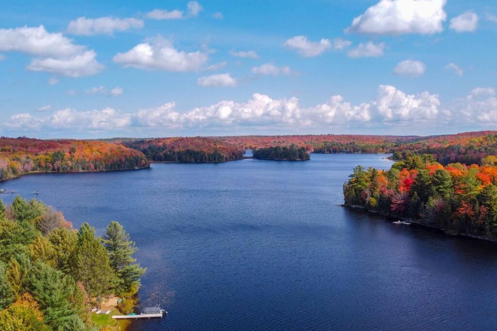 Red Cedar Chalet on Brady Lake