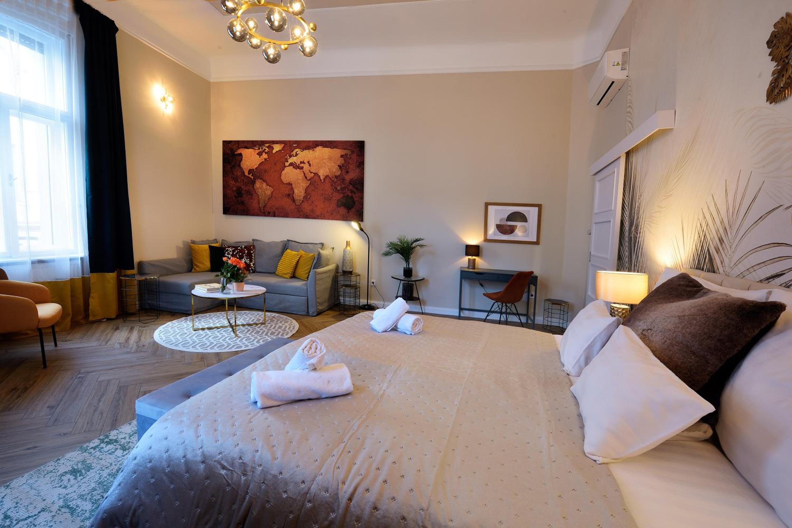 ORANGEHOMES Urban elegance apartment view 4