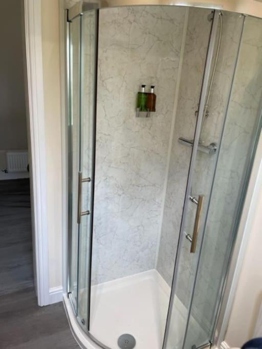 Cotswold self-catering apartment view 2