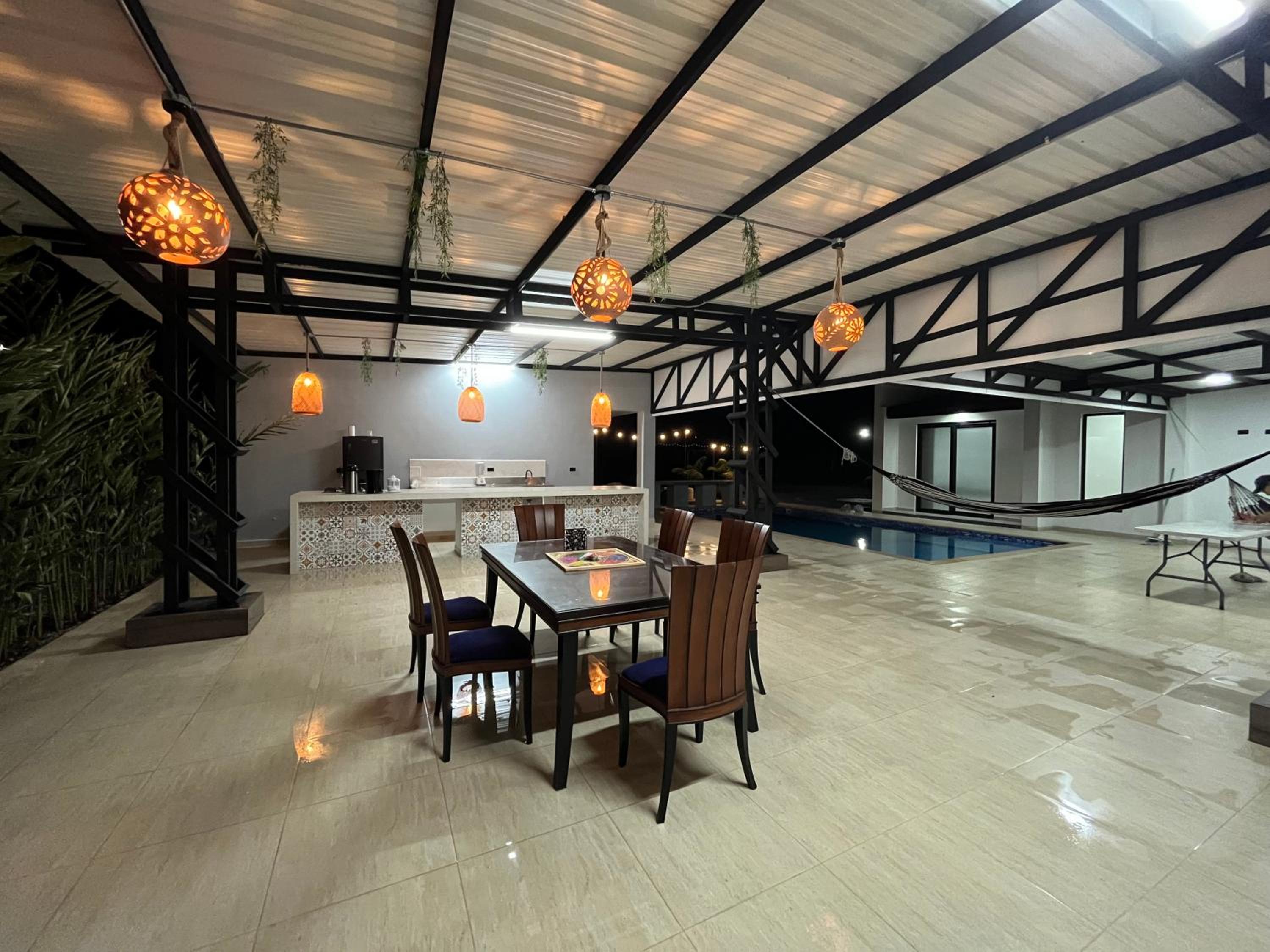 PALO ALTO - EXCLUSIVA CASA DE CAMPO