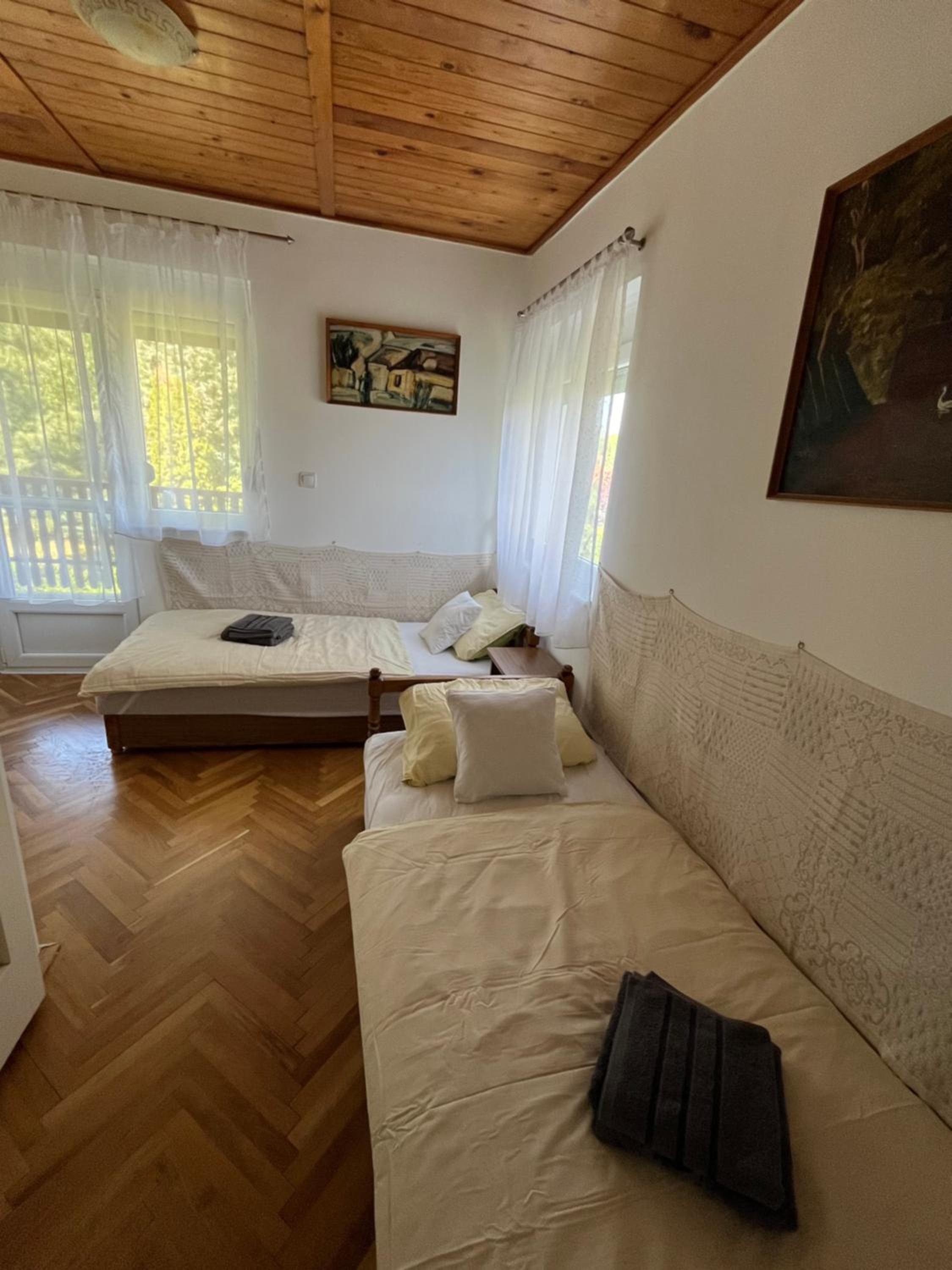 Emília apartman