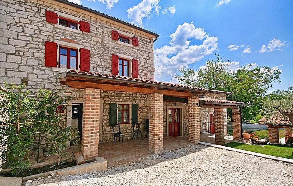 Casa Nono Nino view 2