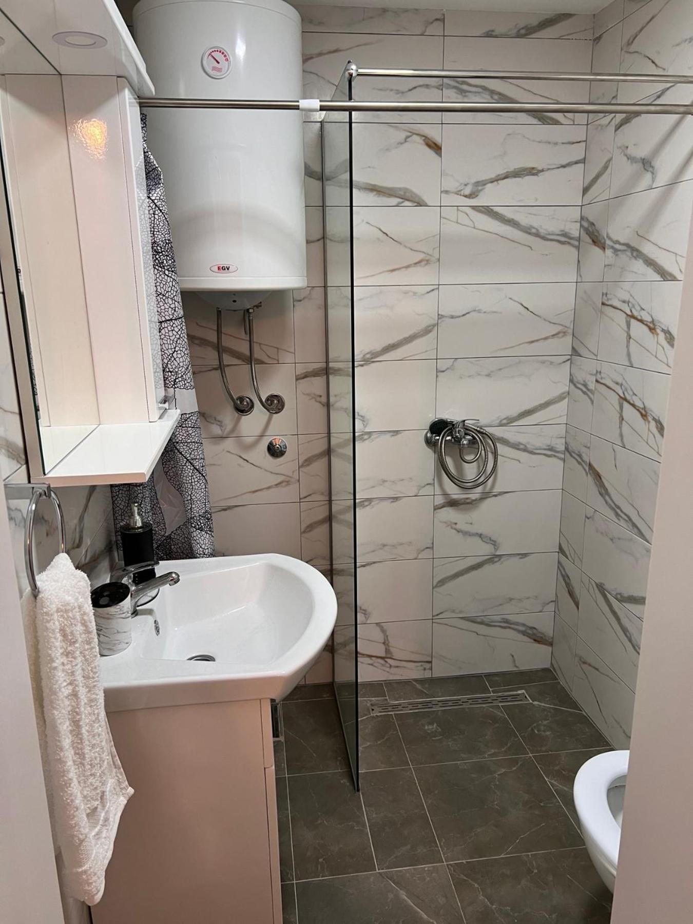 Angel Apartment Srebrno jezero